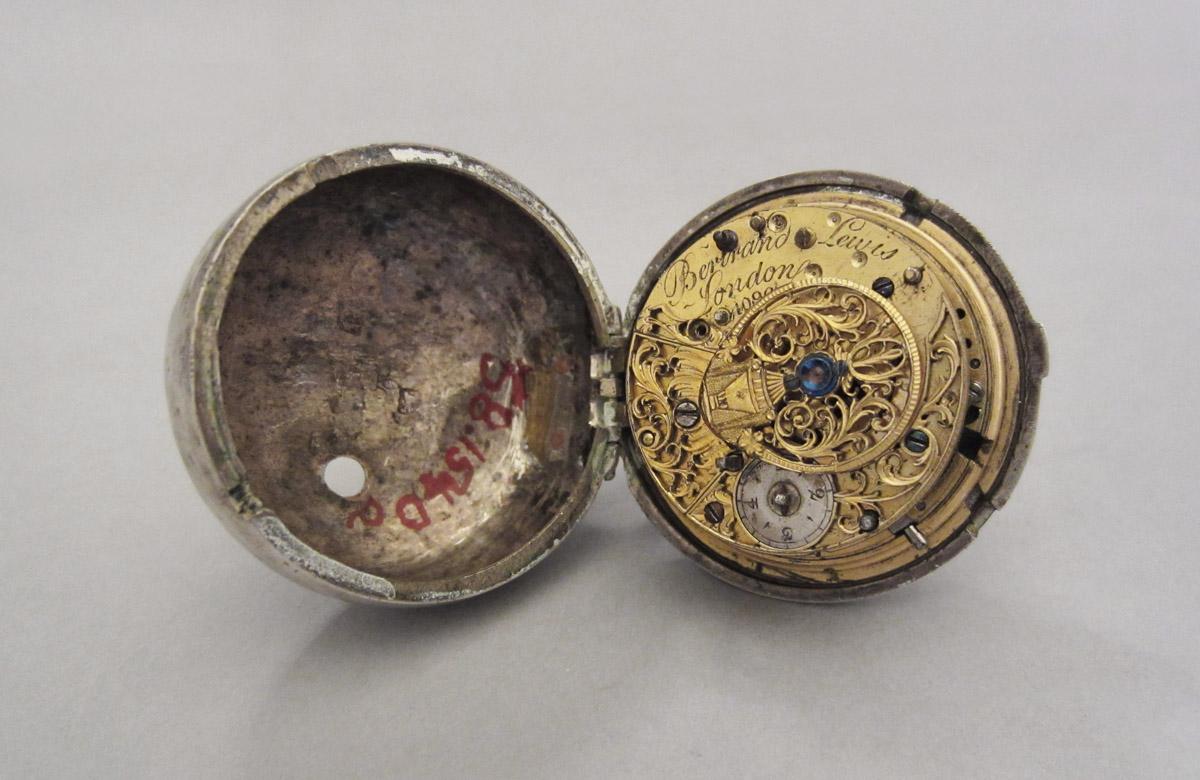 1958.1540 A Watch, view 2