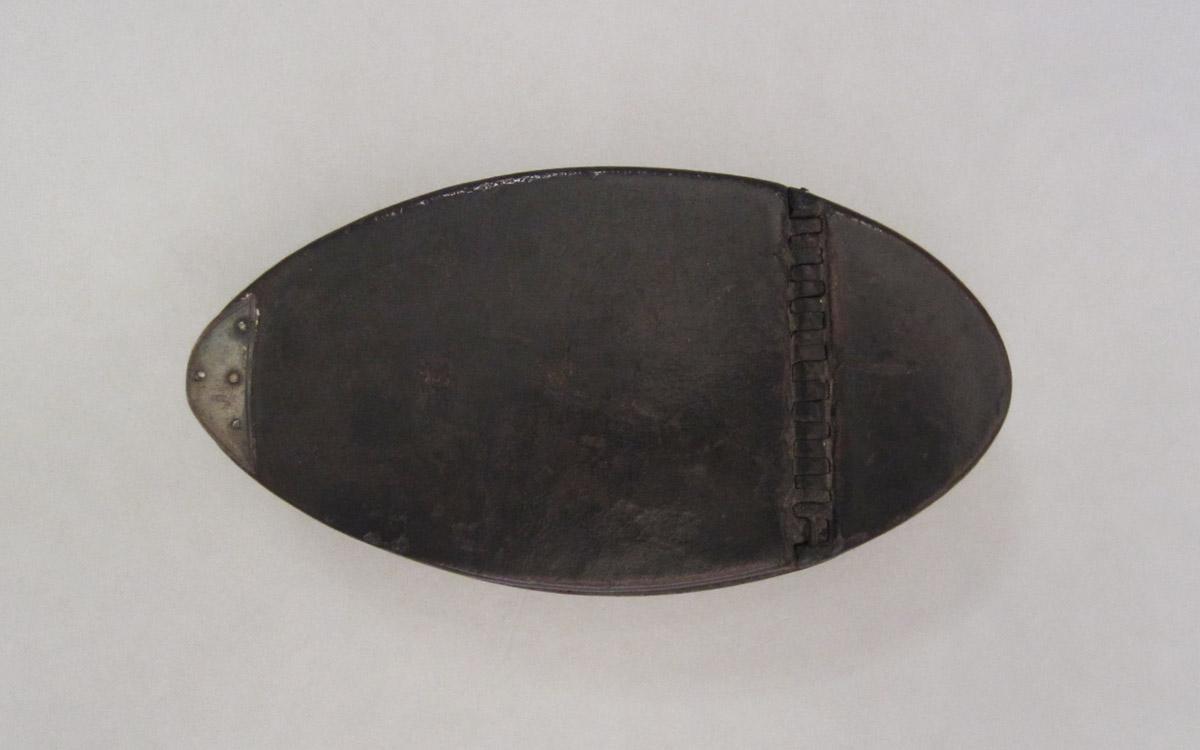1958.1545 Box, upper surface