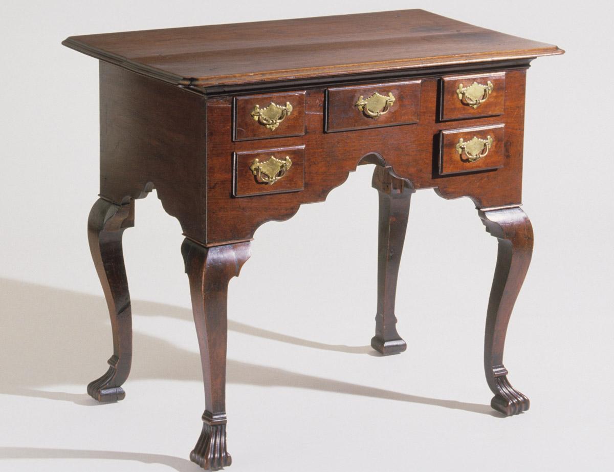 1958.1577 Table