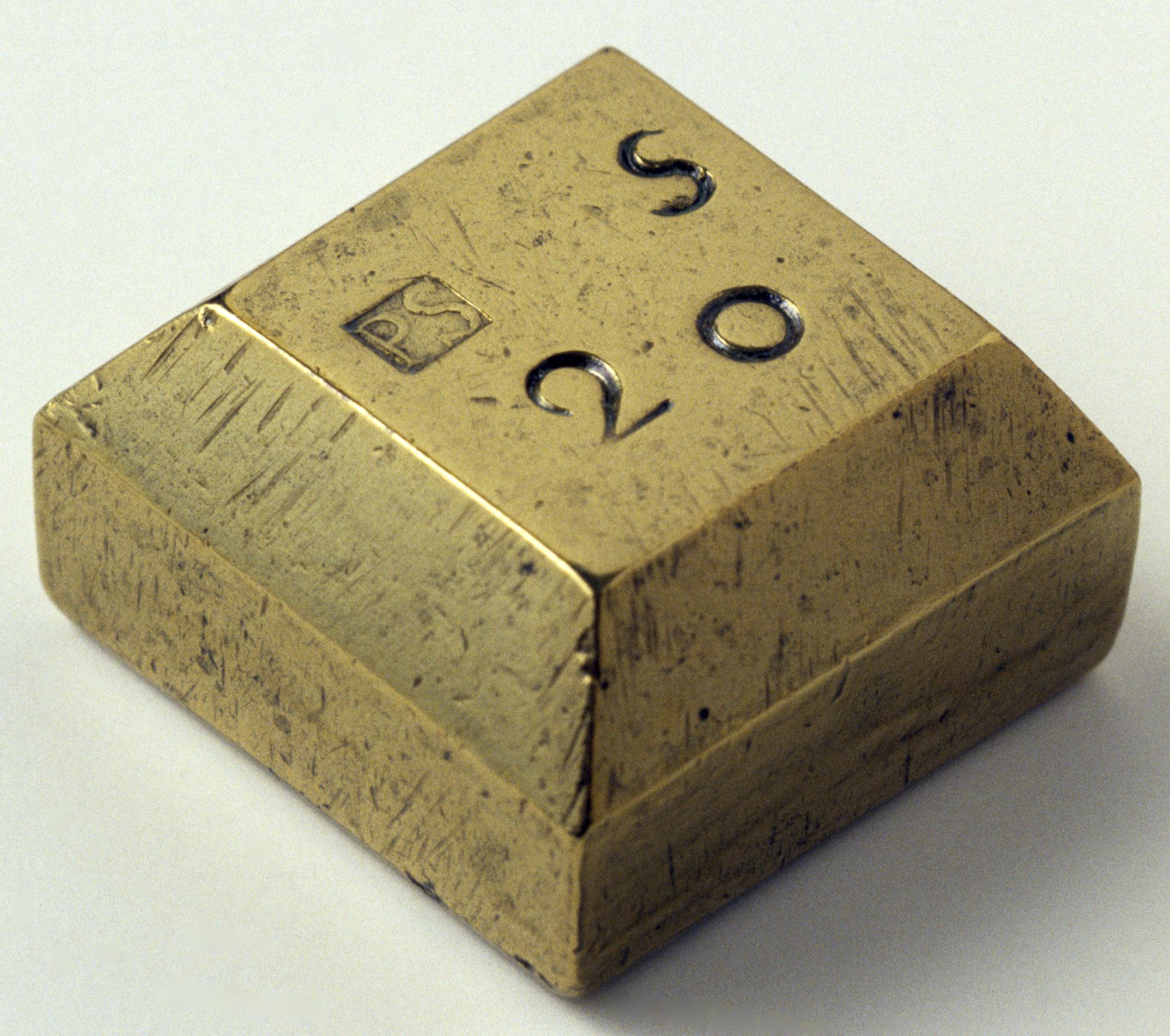 1958.1592 Weight