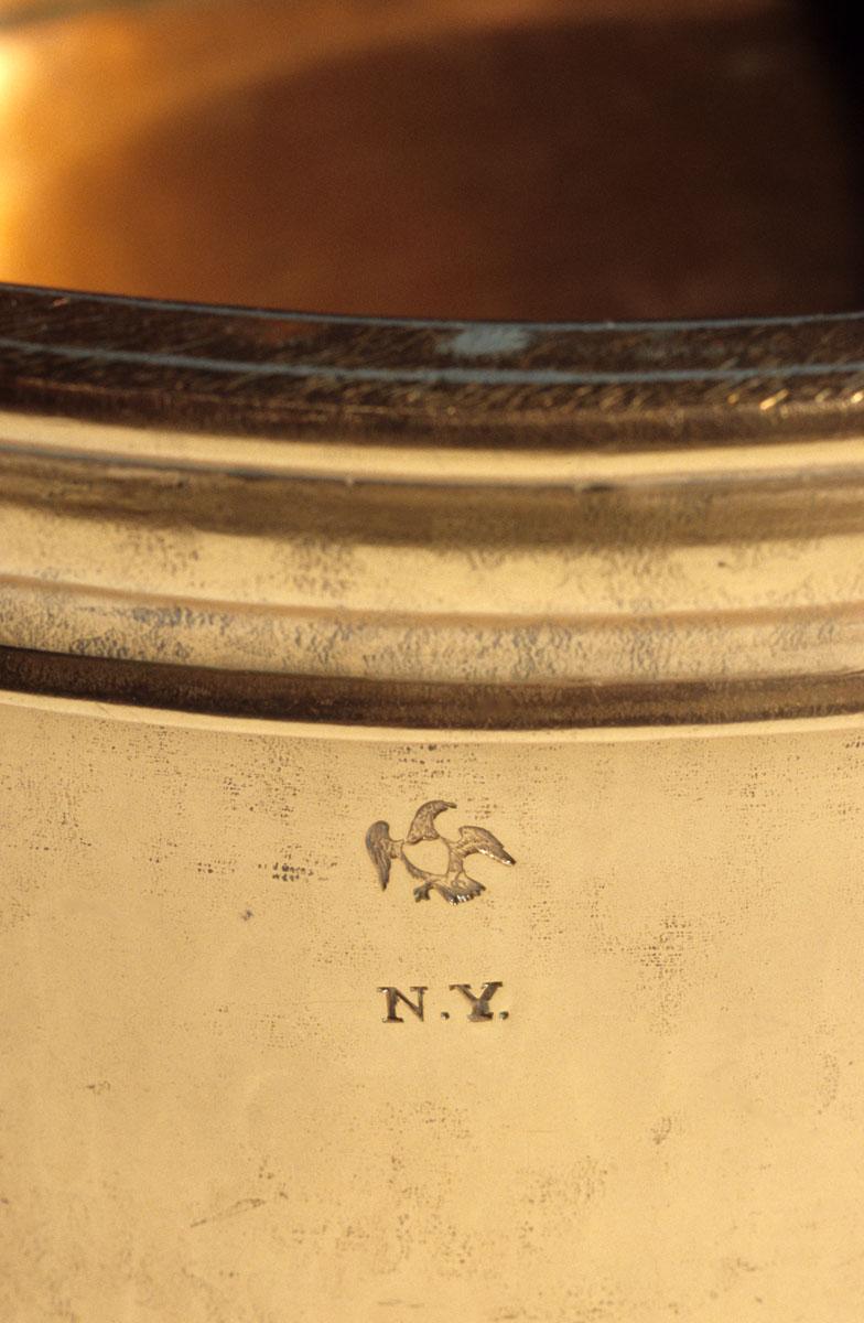 1958.1598 Measure, maker's mark