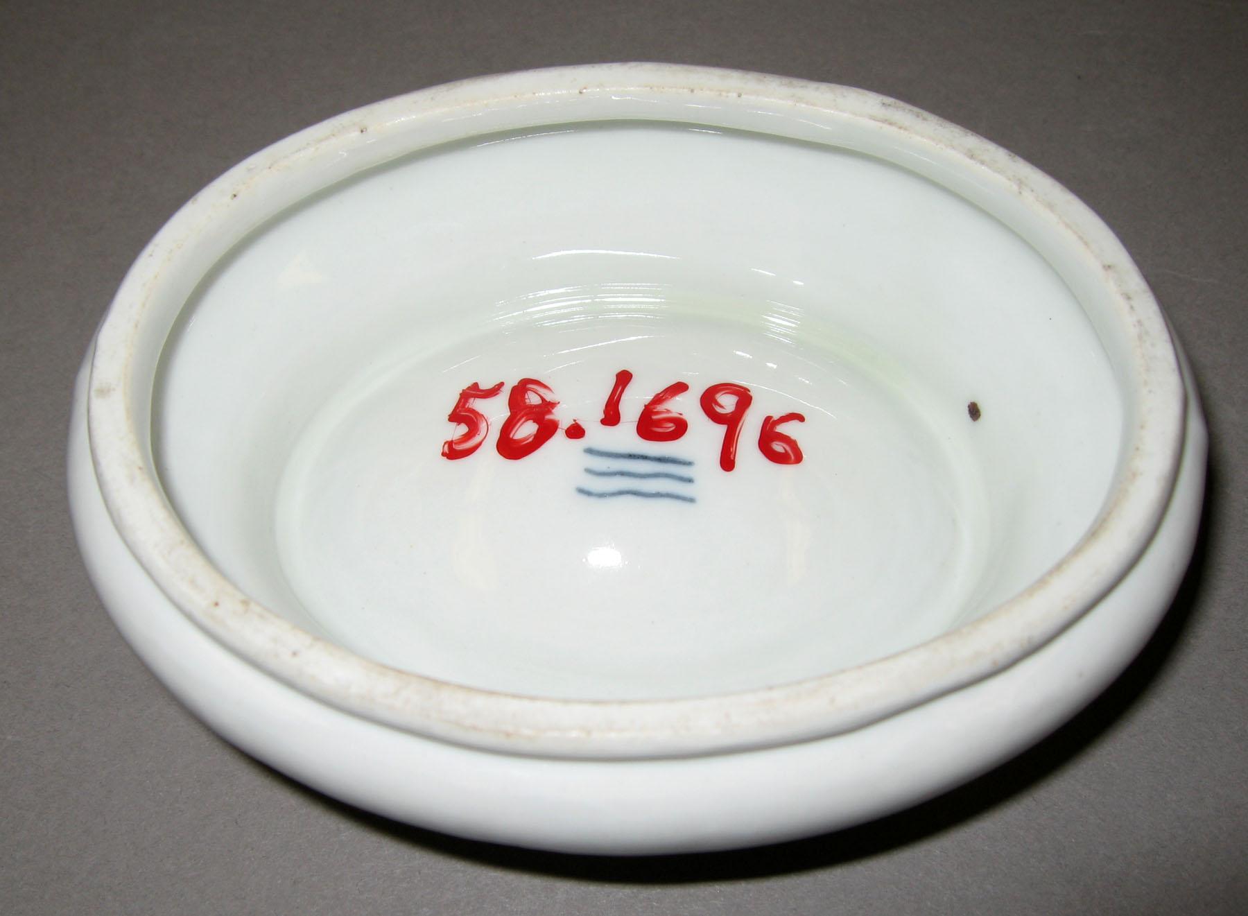1958.1696 Salt (mark)