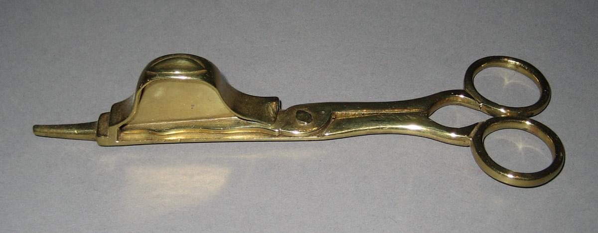 1958.1722 Snuffer