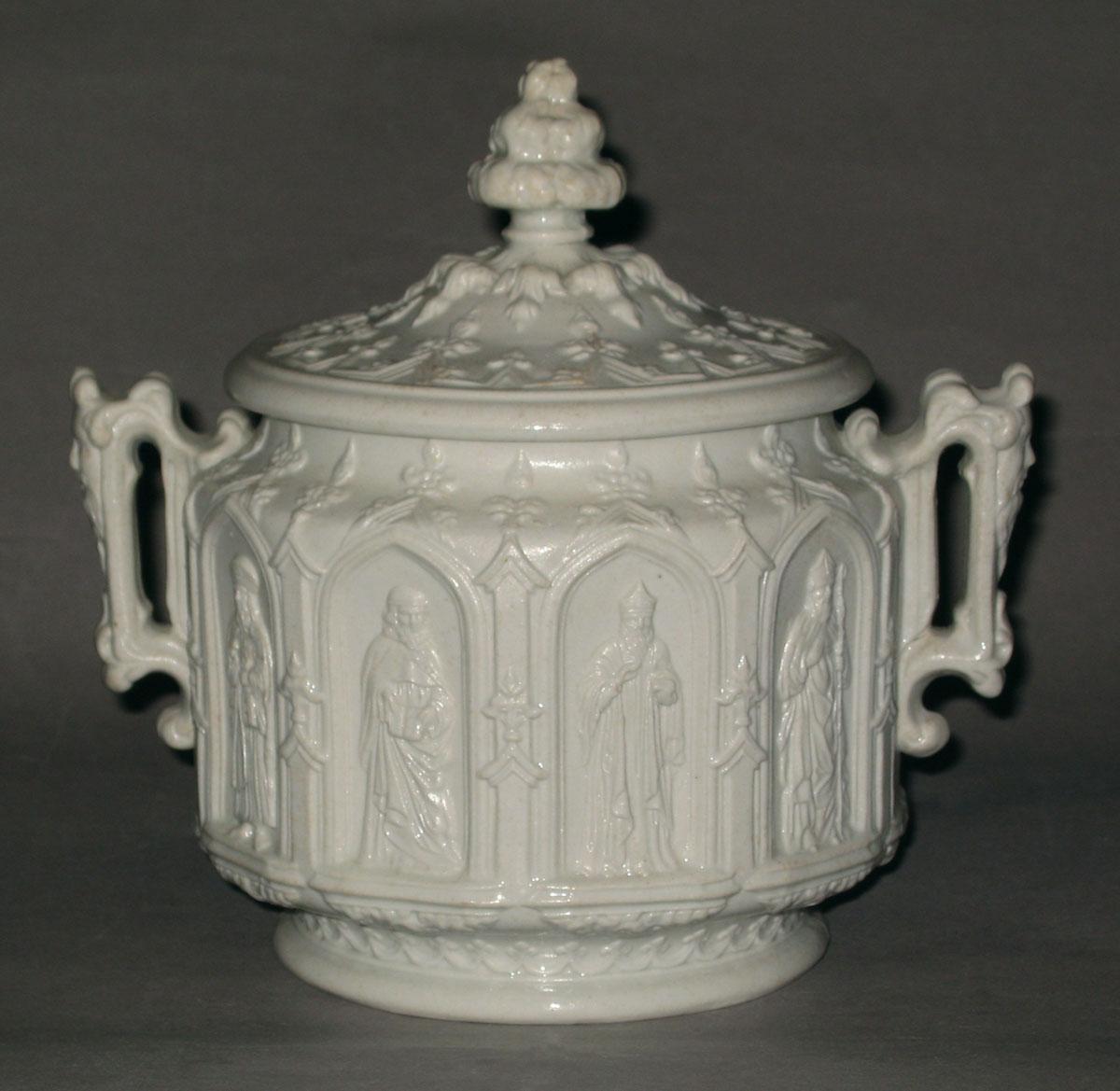 2005.0030.004 A, B White stoneware sugar bowl