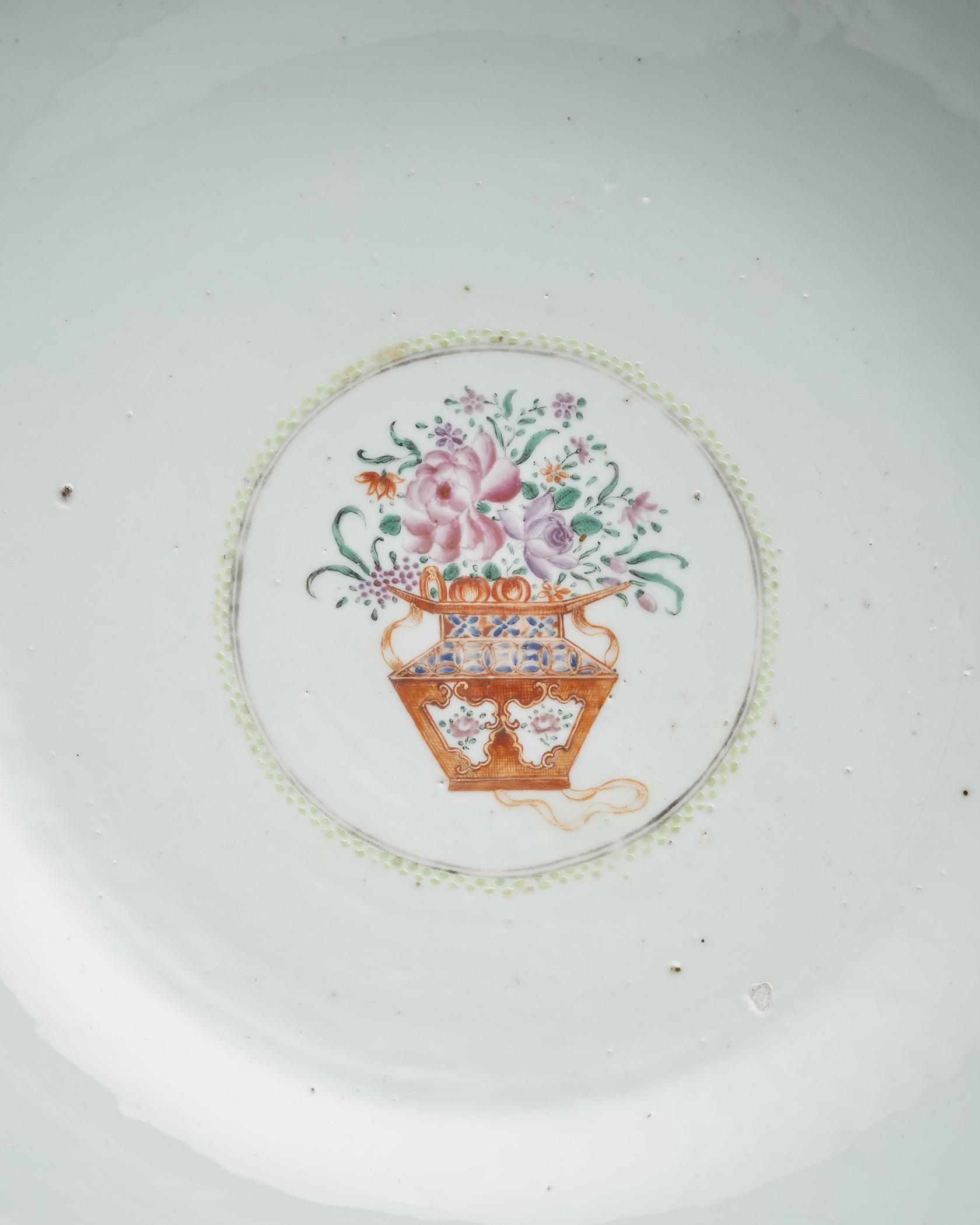 2005.0037 Bowl, Punch or Hong bowl, detail 1