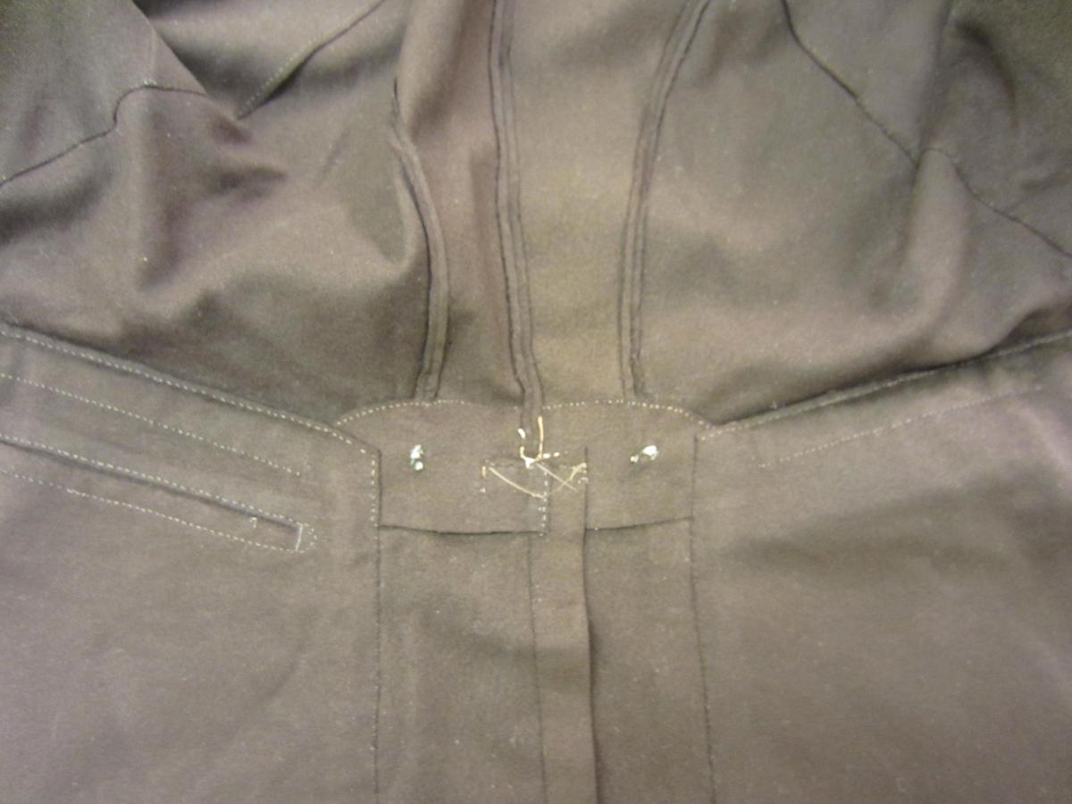 2005.0040 A Jacket, Detail