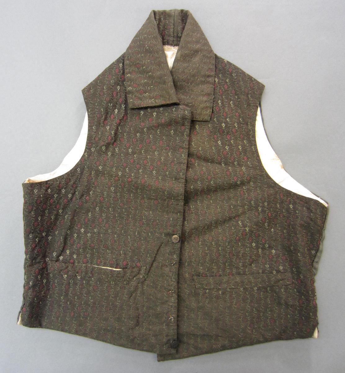 2005.0040 B Vest, Front
