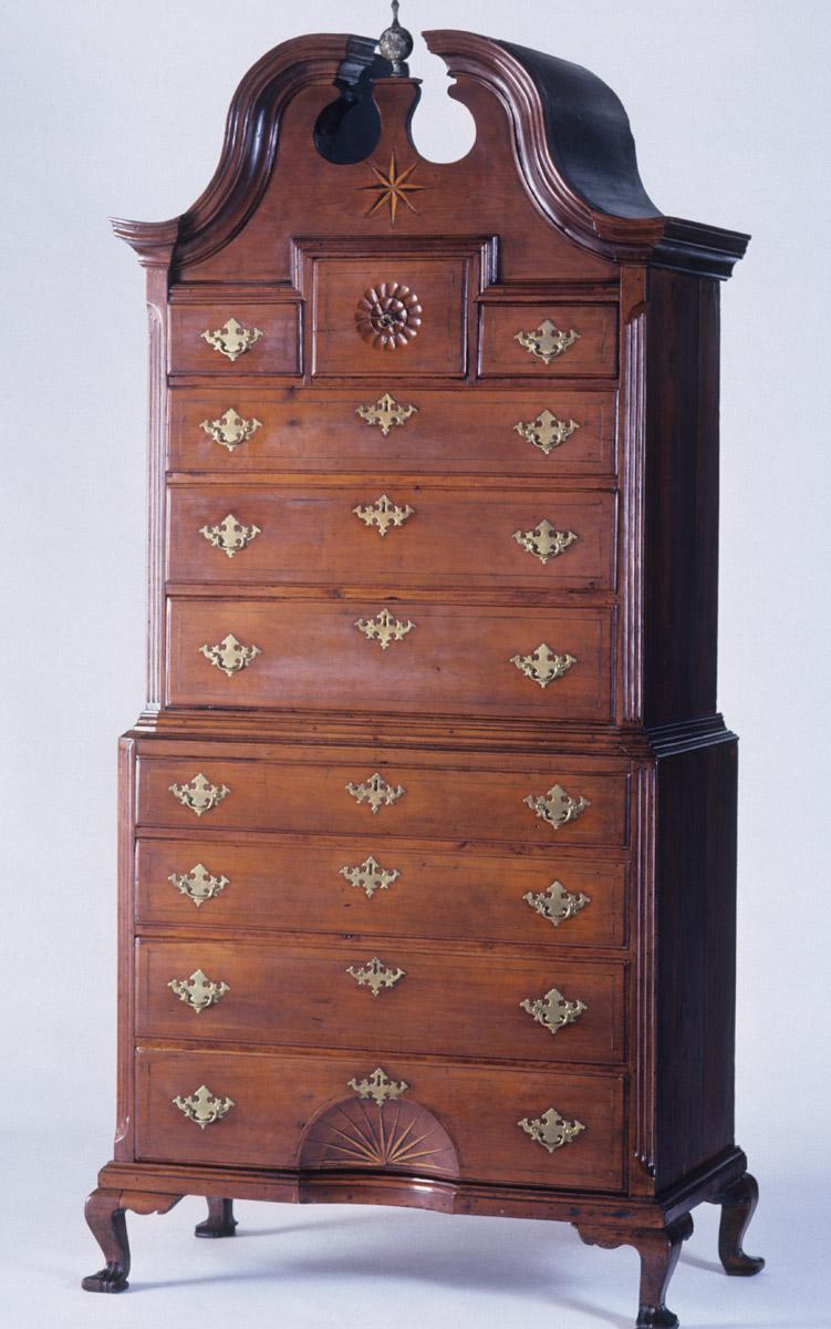 1958.1742 Chest of drawers, view 2