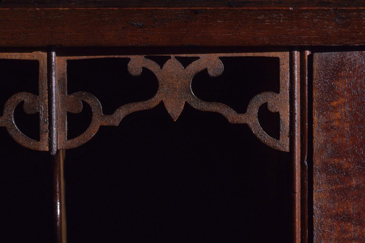 1958.1786 Desk, detail 2