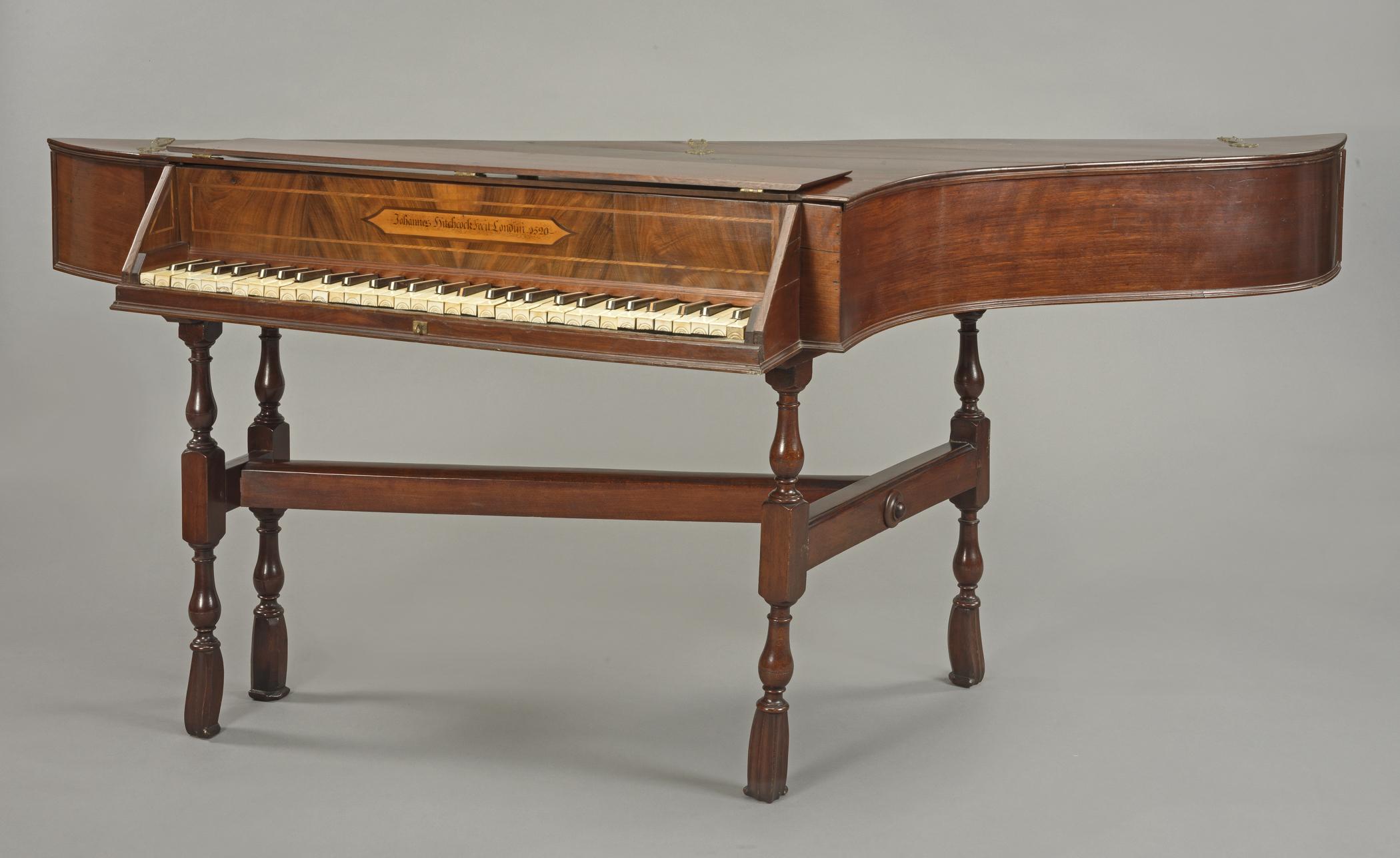1958.1798 Spinet, view 2