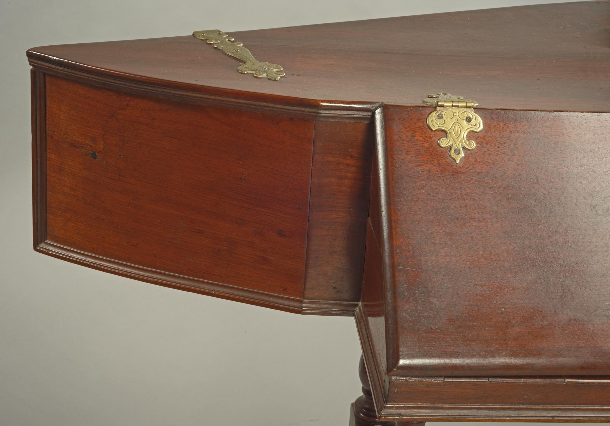 1958.1798 Spinet, detail 6