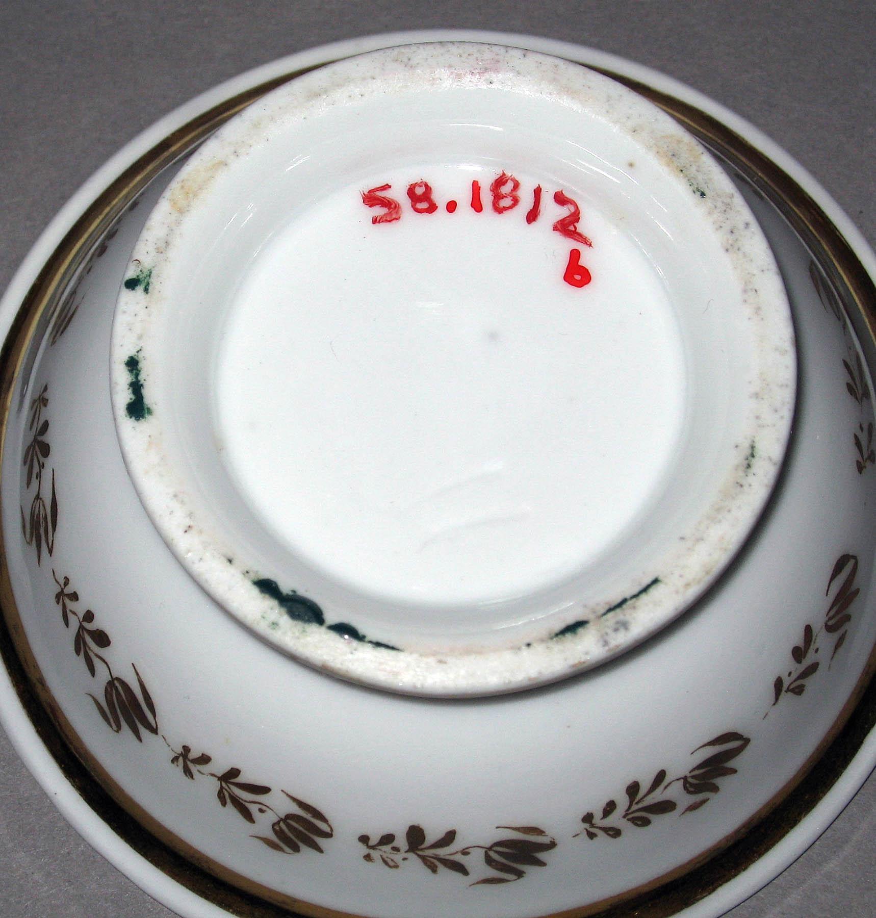 1958.1812 B French porcelain small basin (underside)