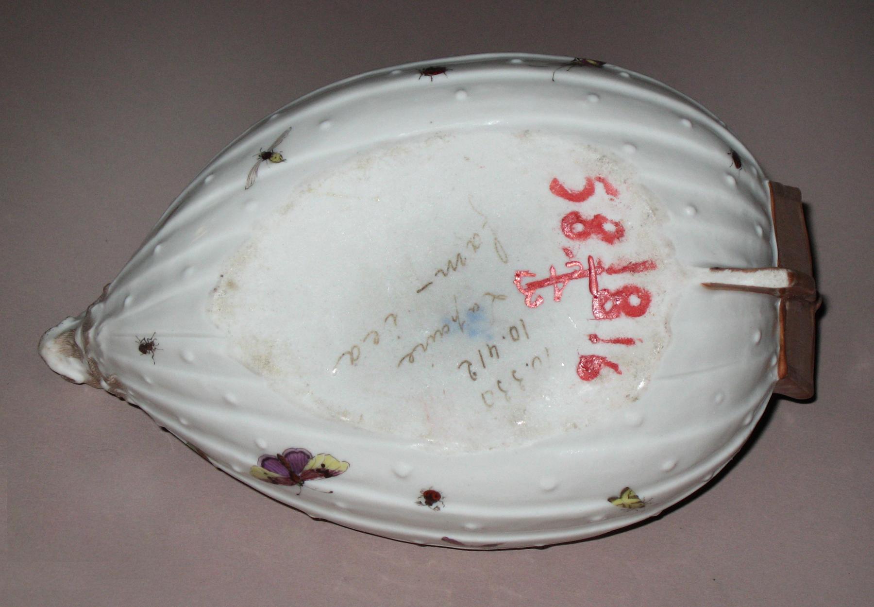 1958.1816 Meissen porcelain boat dish (bottom-mark)