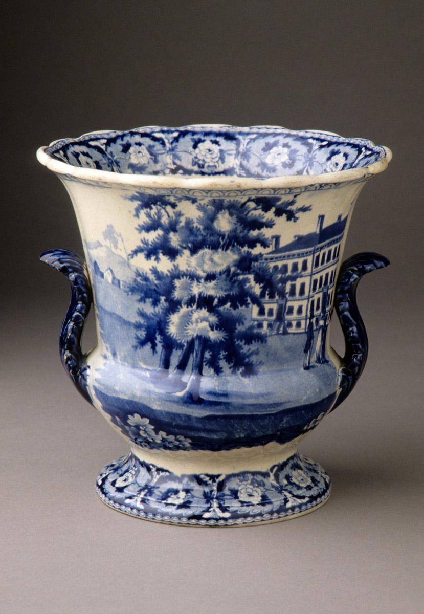 1958.1823 Vase
