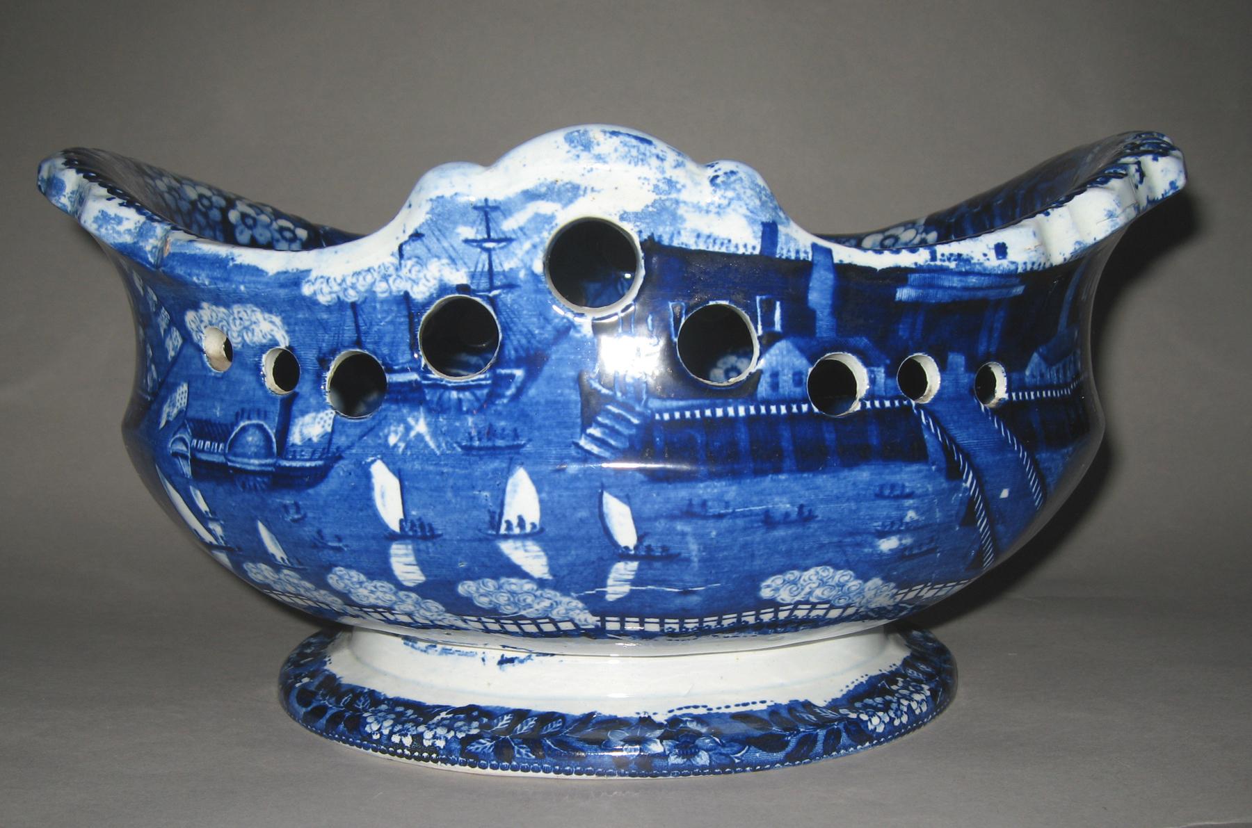 1958.1850 Fruit dish