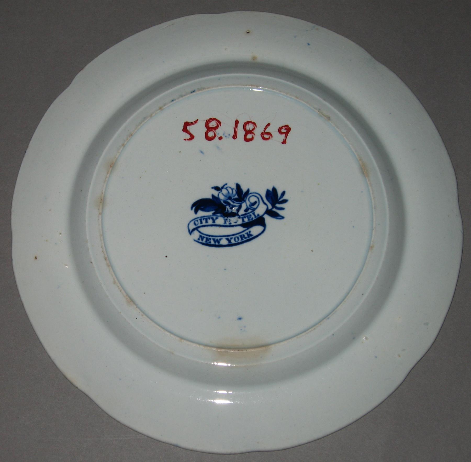 1958.1869 Plate (mark)