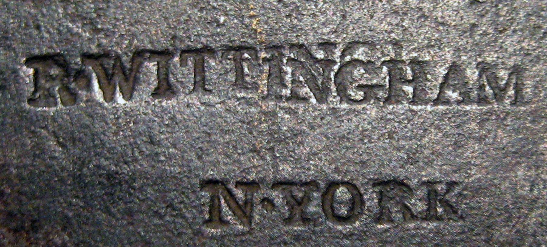 1958.1921 Tongs (mark)