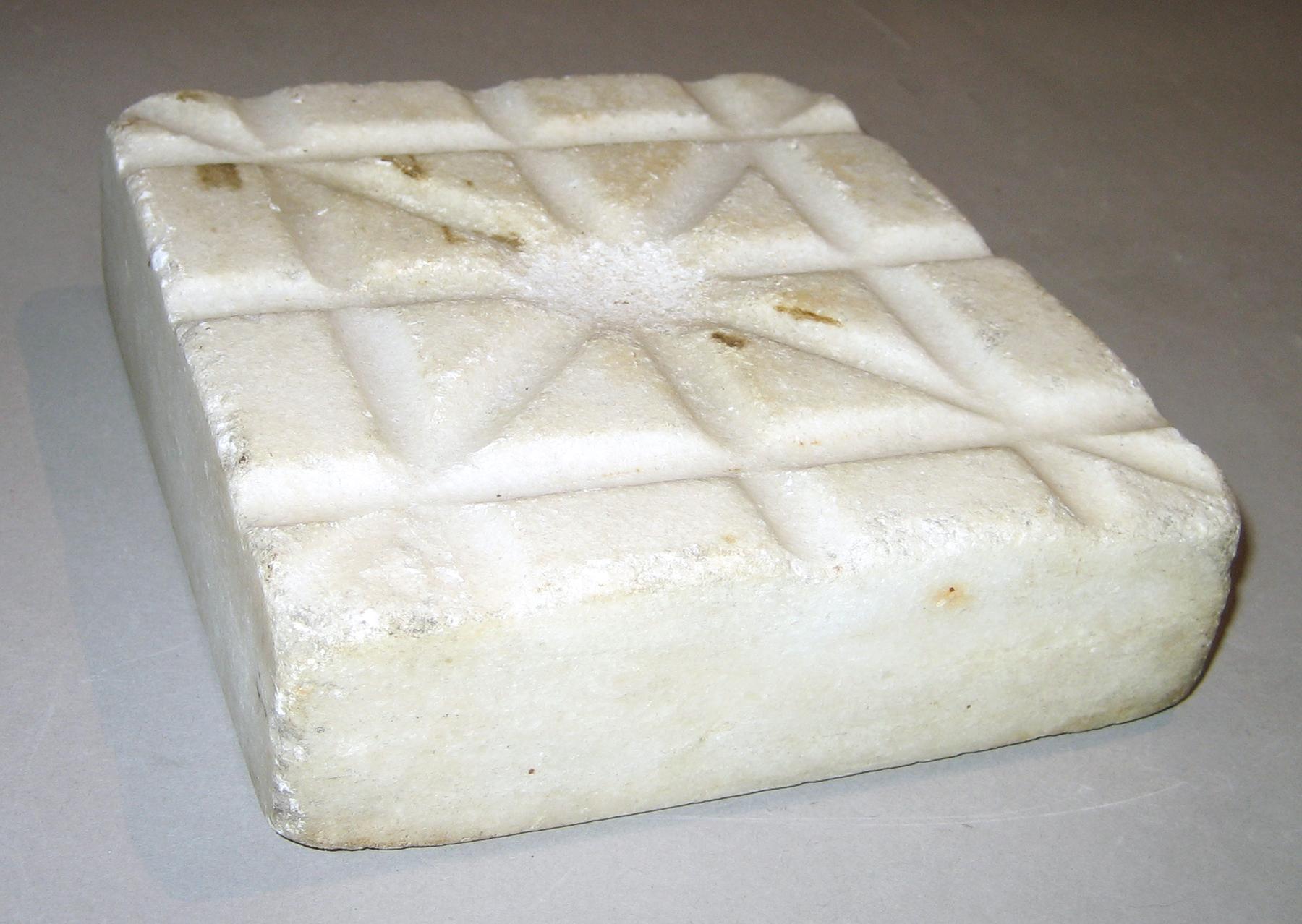 1958.1922 Tong stone