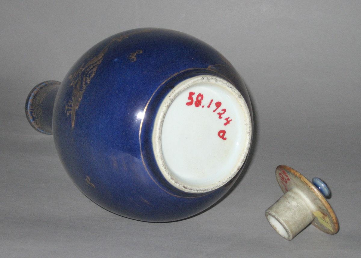 1958.1924 A, B Porcelain bottle (bottom)