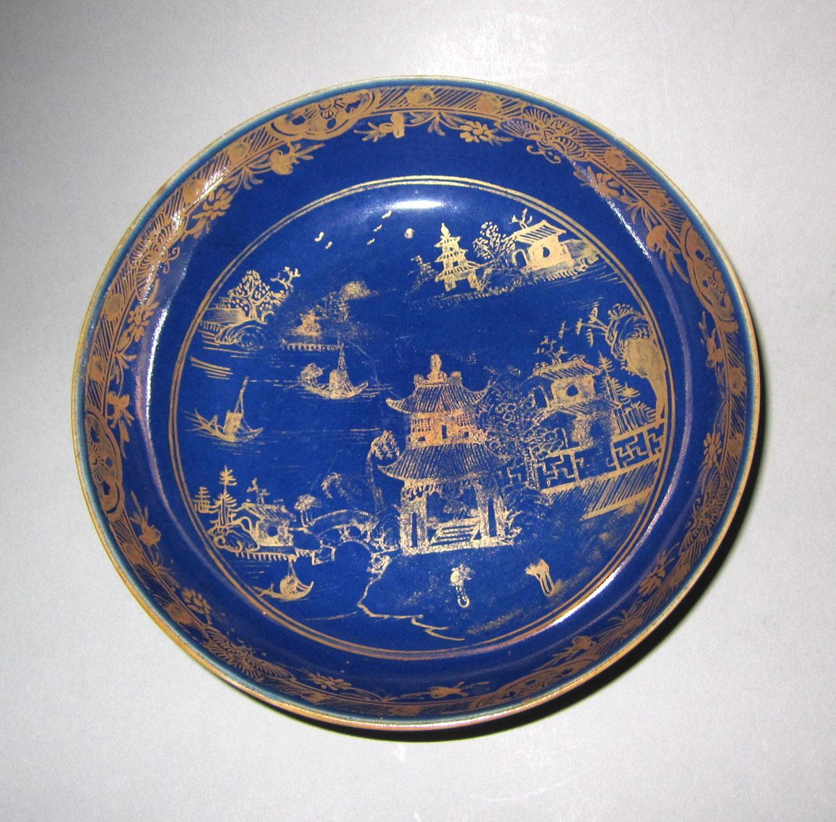 1958.1934.002 Porcelain saucer