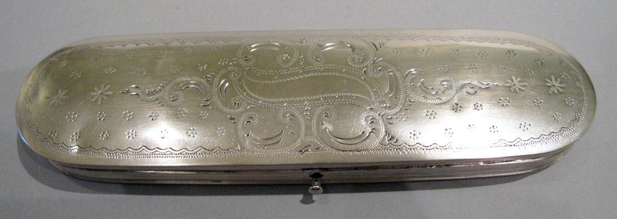 1958.1967 Silver Spectacles Case upper surface