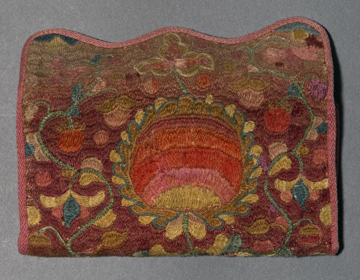 1958.2052 Pocketbook, Pattern