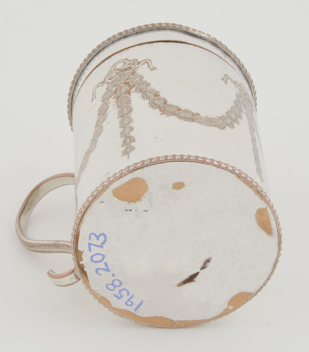 1958.2073 Oil Lamp, View 3
