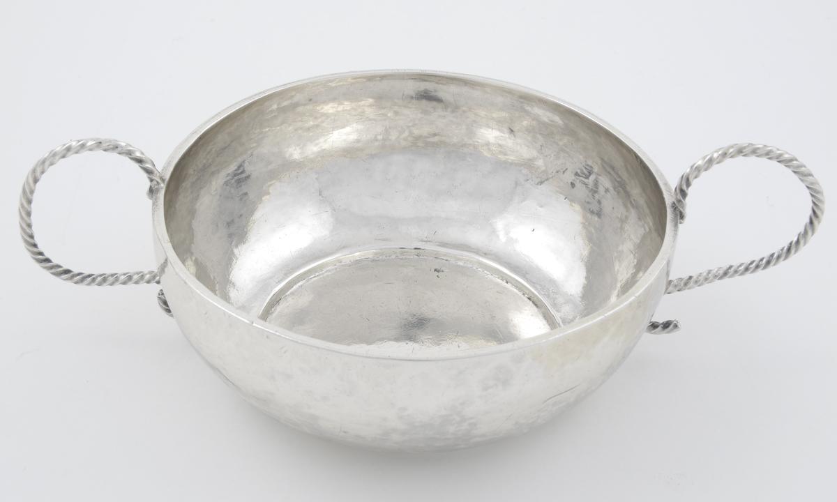 1958.2102 Bowl