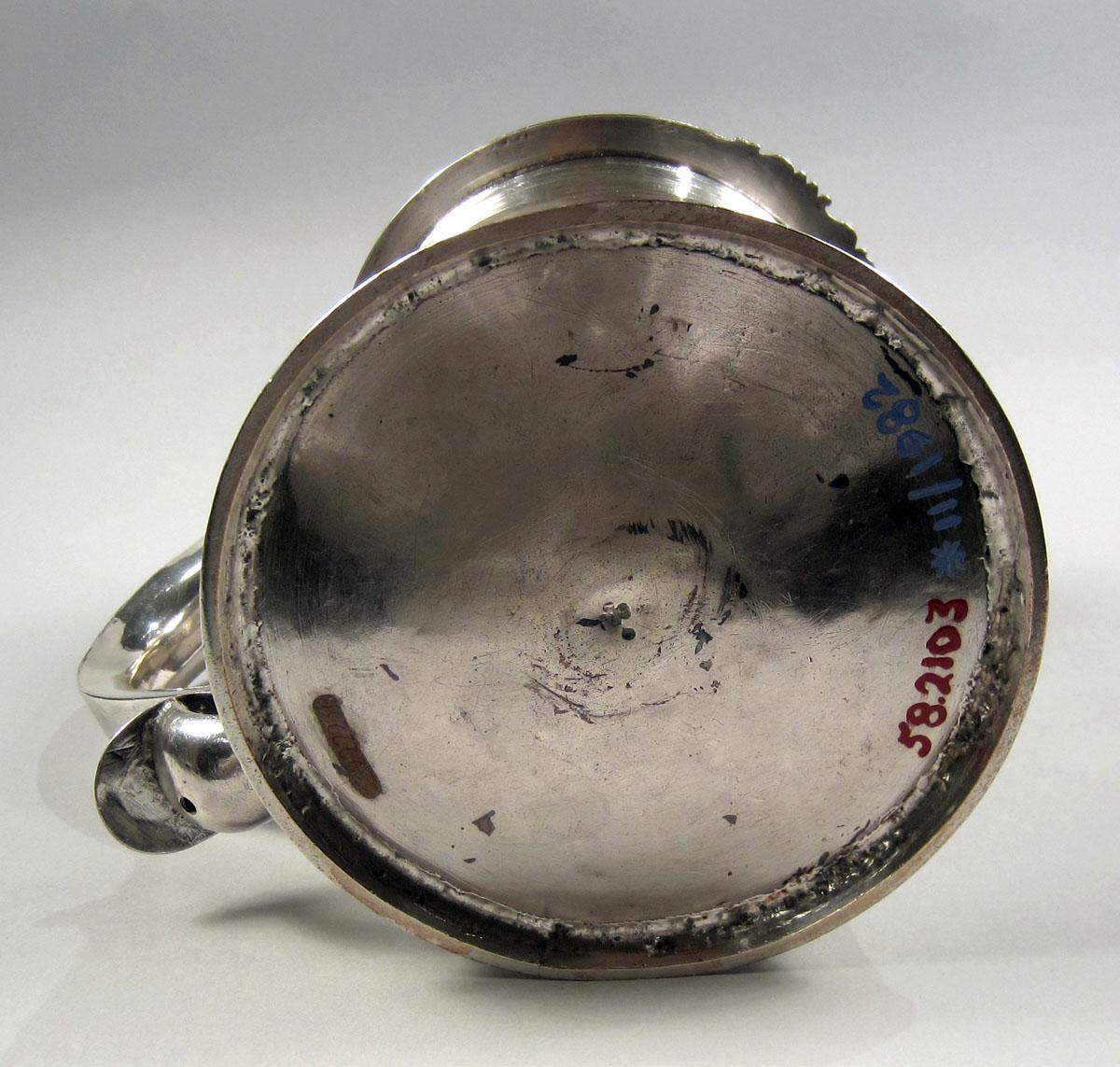 1958.2103 Silver Tankard underside