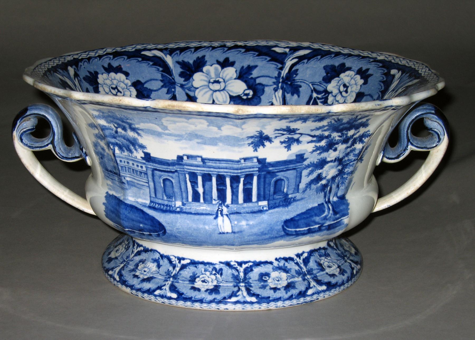 1958.2133 Fruit dish (view 2)