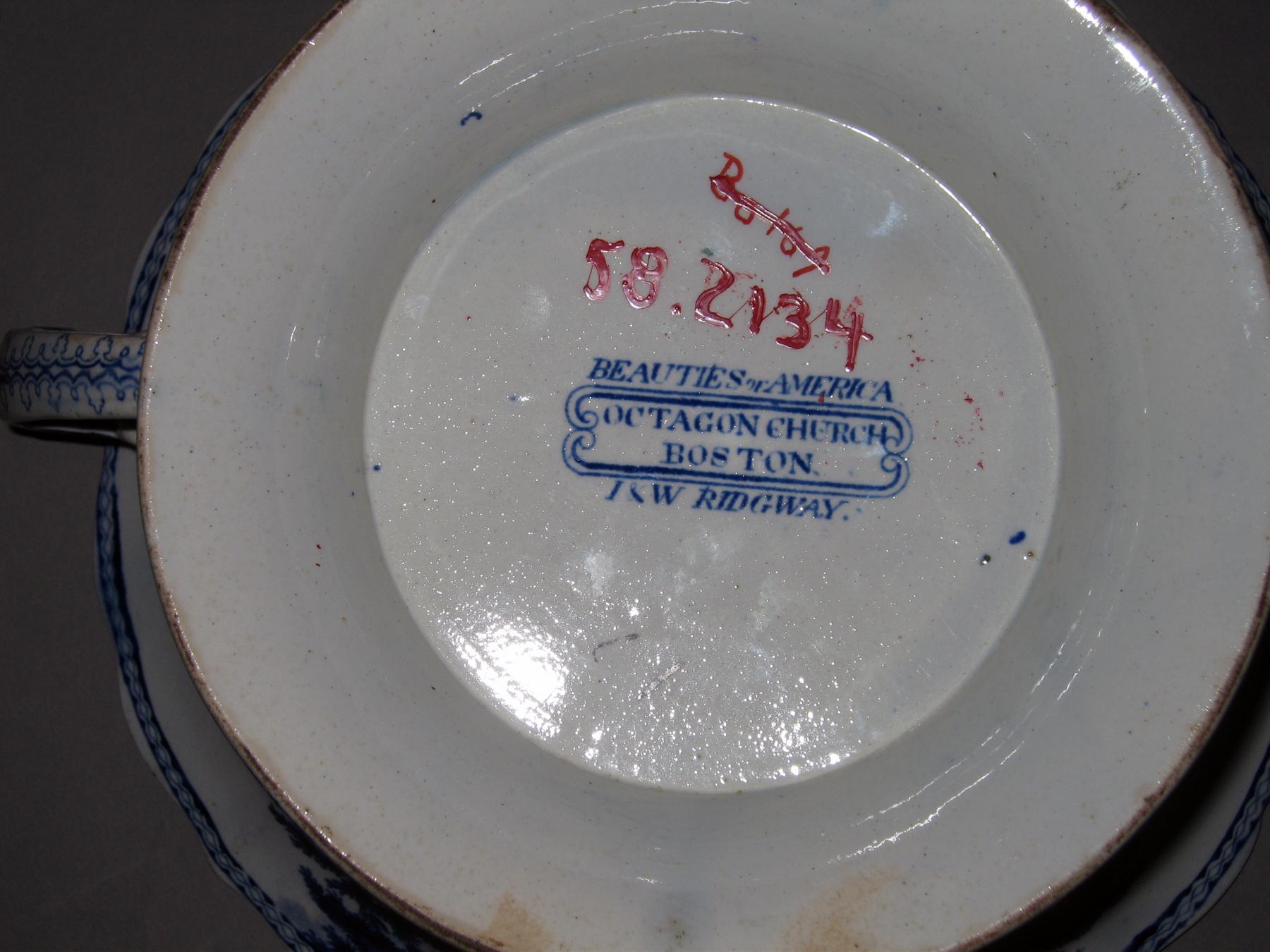 1958.2134 Fruit dish (mark)