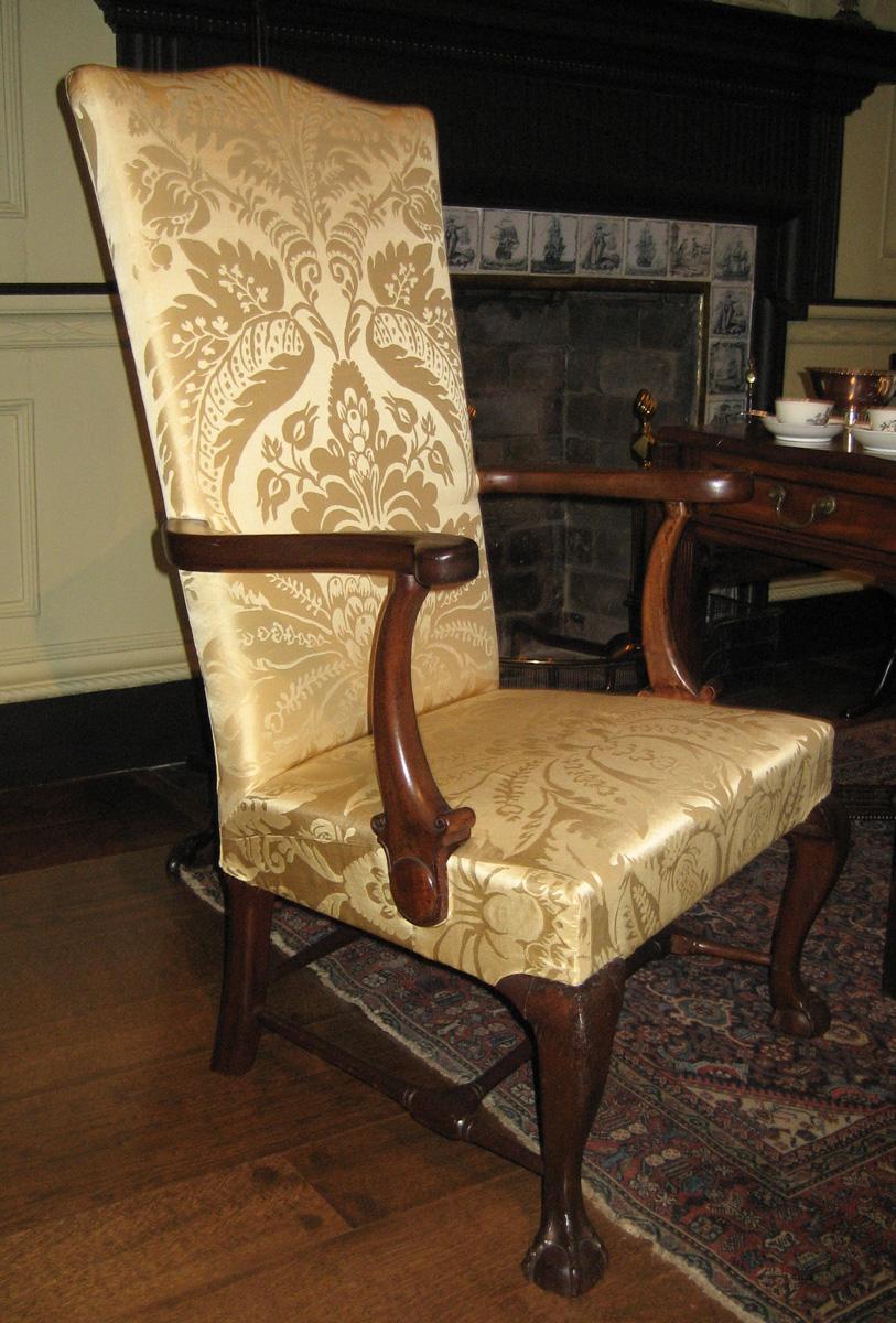 1958.2137 Armchair view 2