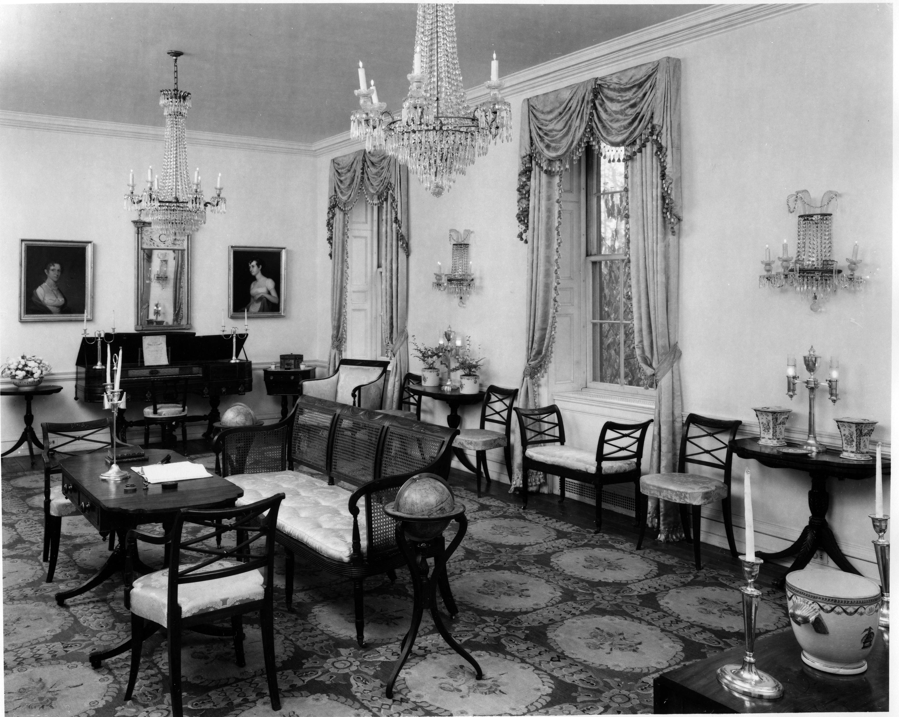 Room-Phyfe Room bw