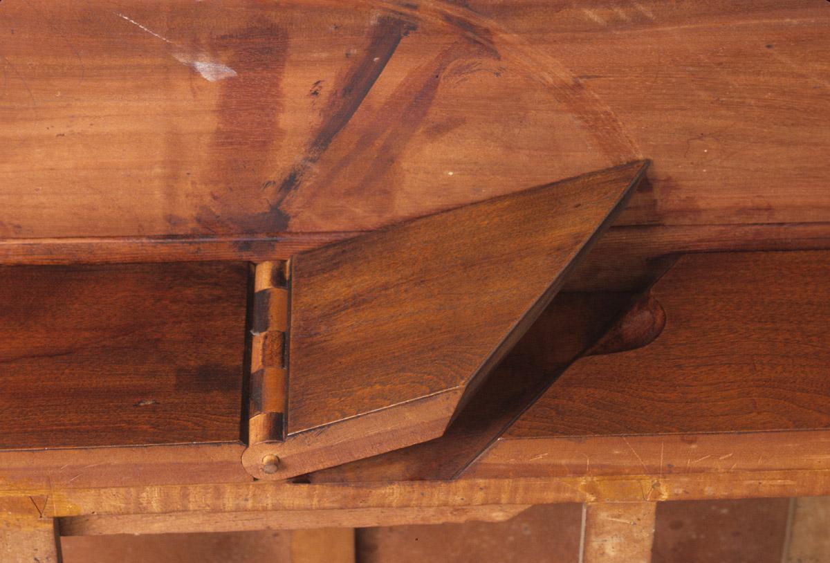 1958.2147 Table, detail 5