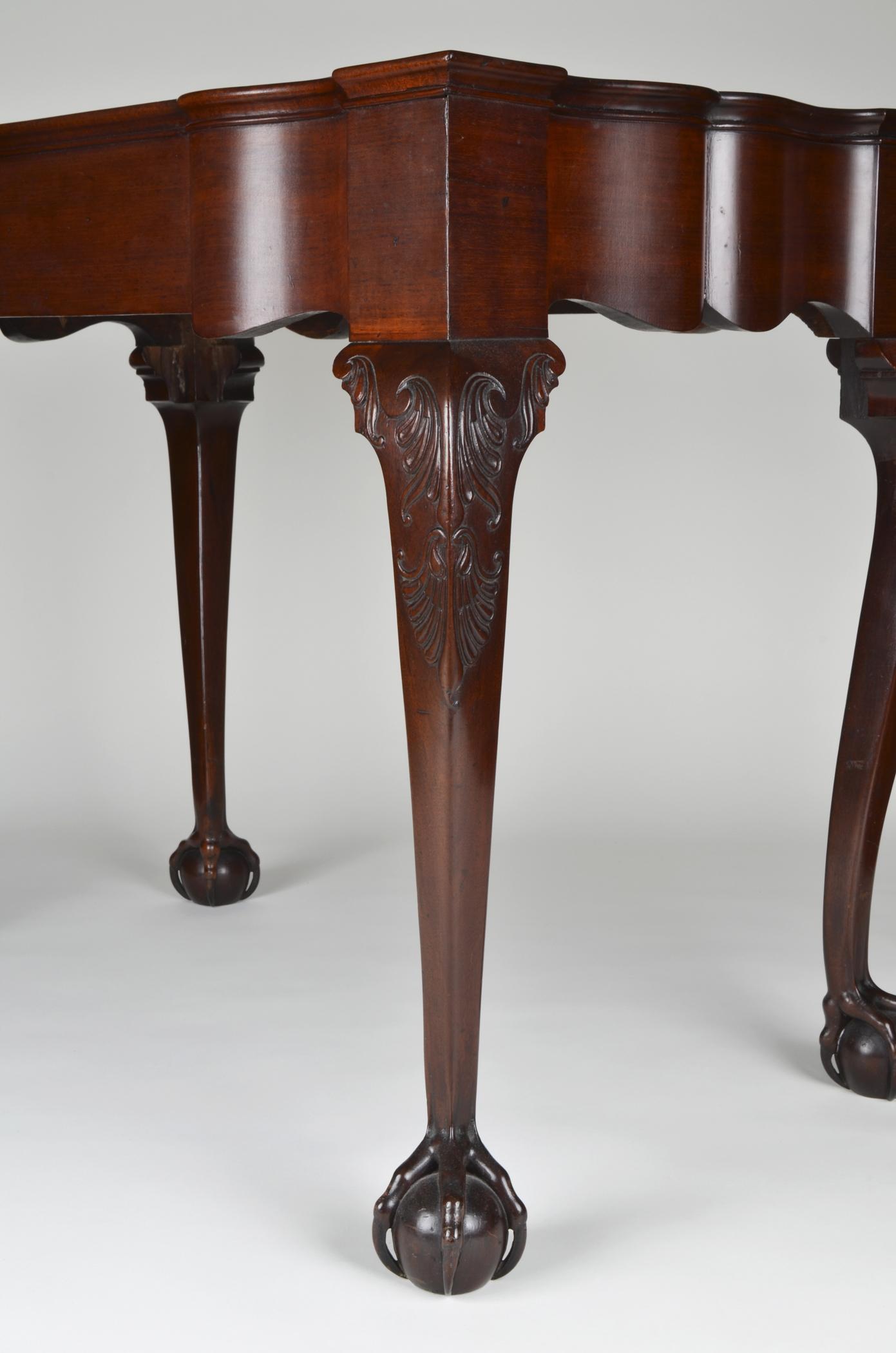 1958.2148 Table, detail 2
