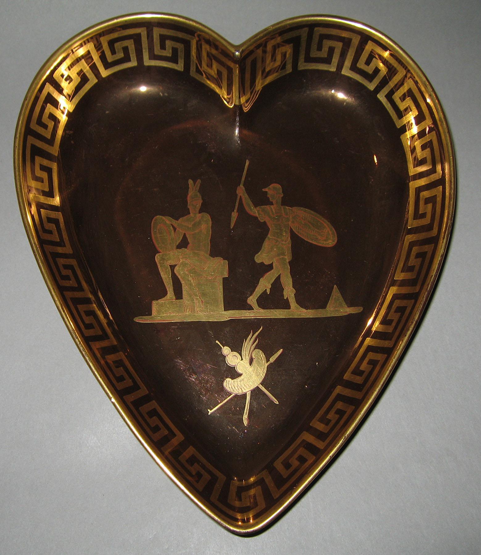 1958.2152 Lusterware Dish