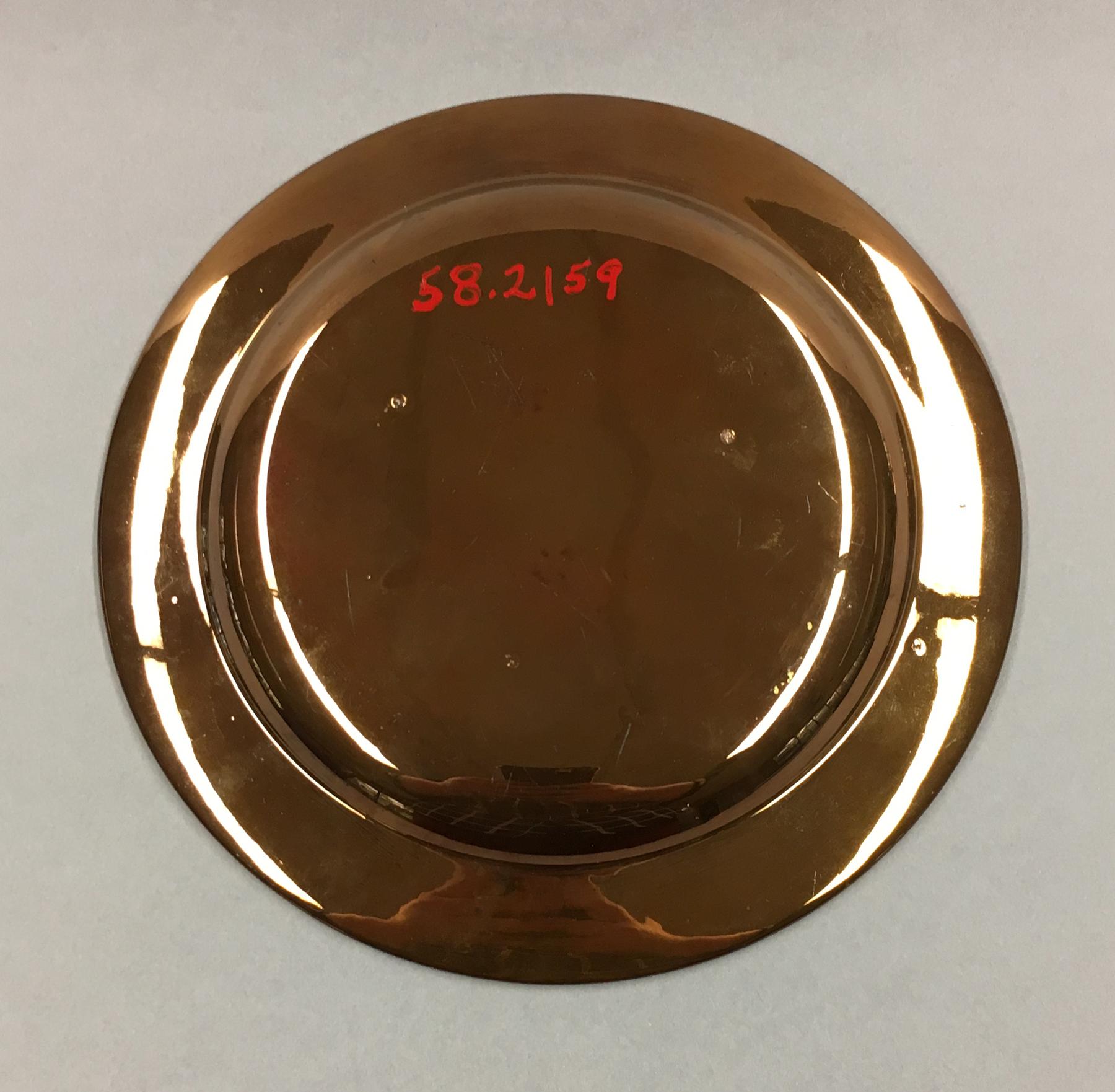 1958.2159 Lusterware Plate, underside