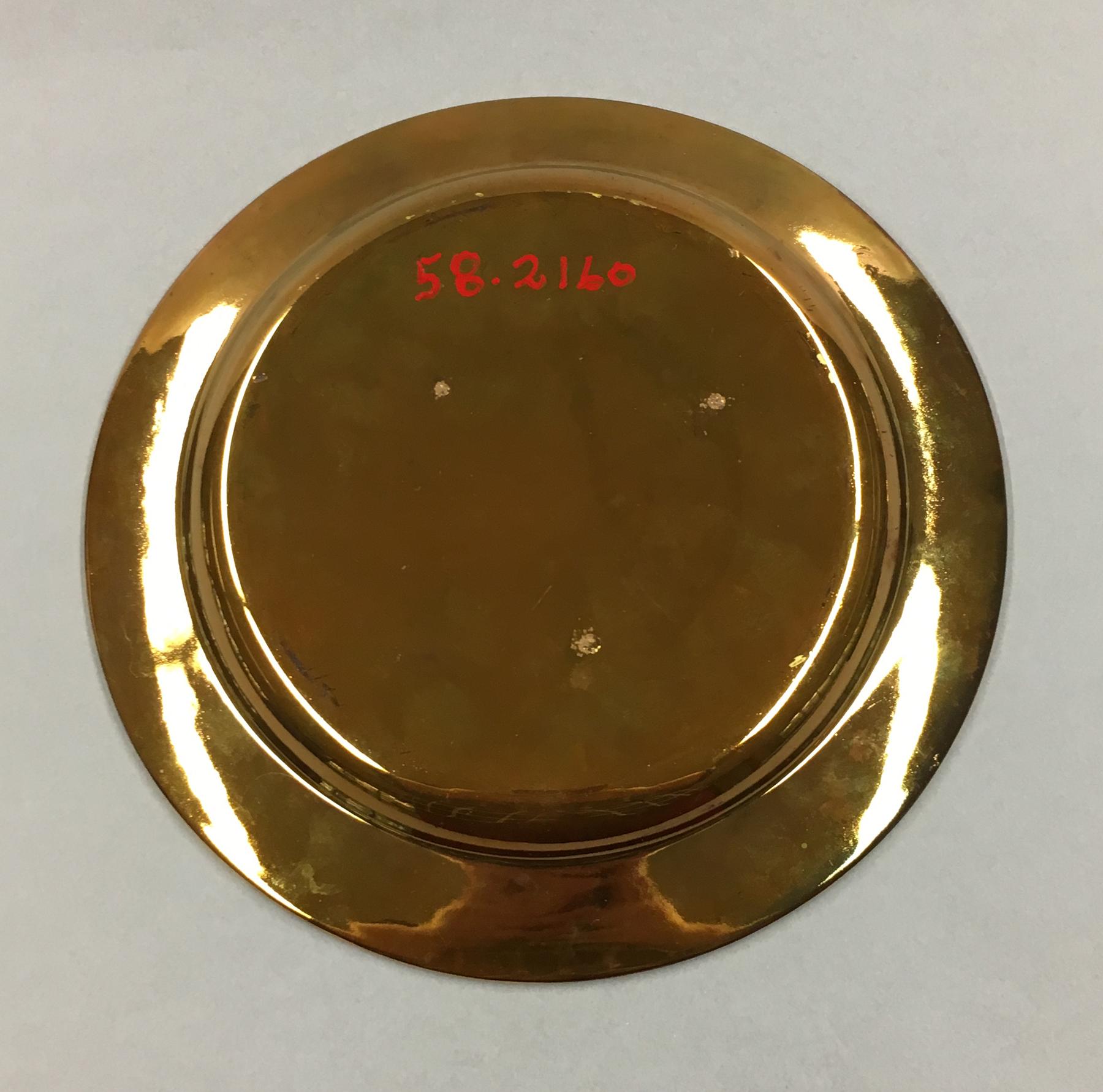 1958.2160 Lusterware Plate, underside