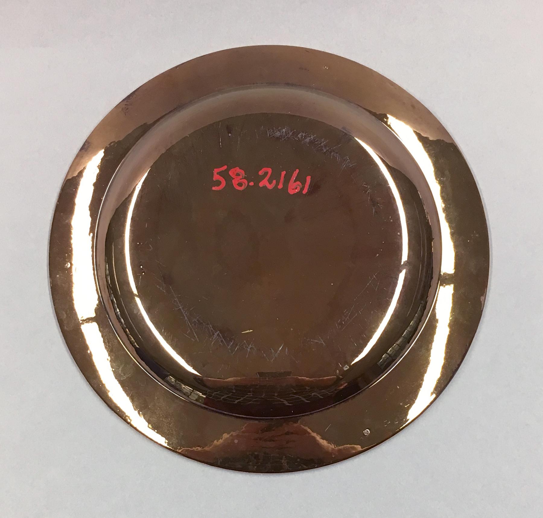 1958.2161 Lusterware Plate, underside