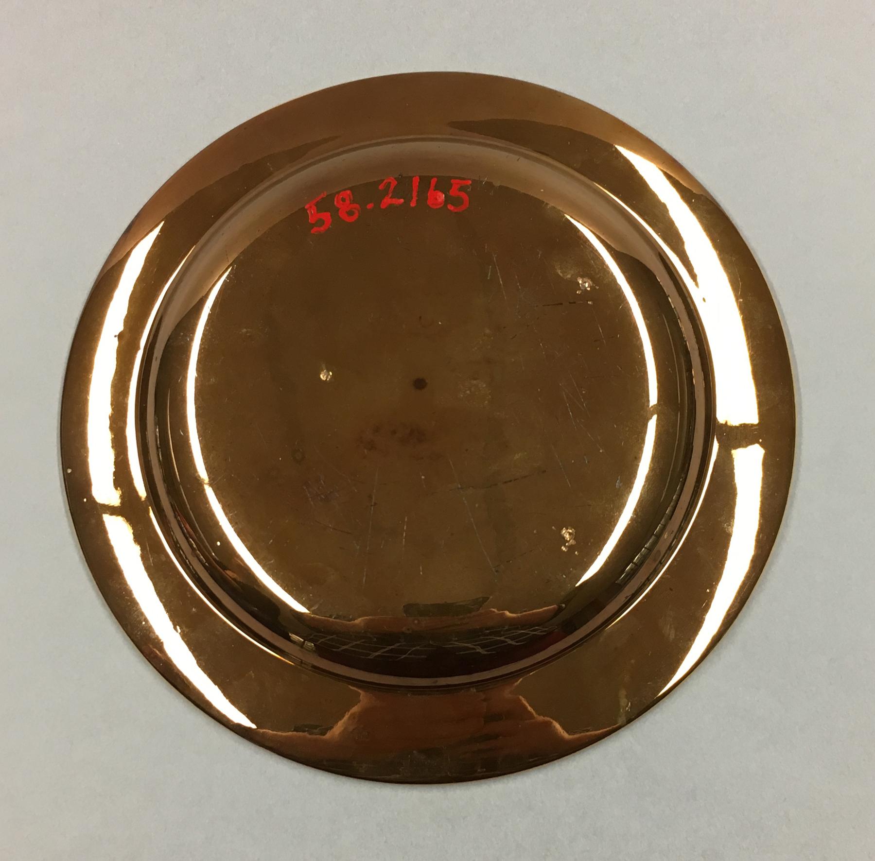 1958.2165 Lusterware Plate, underside