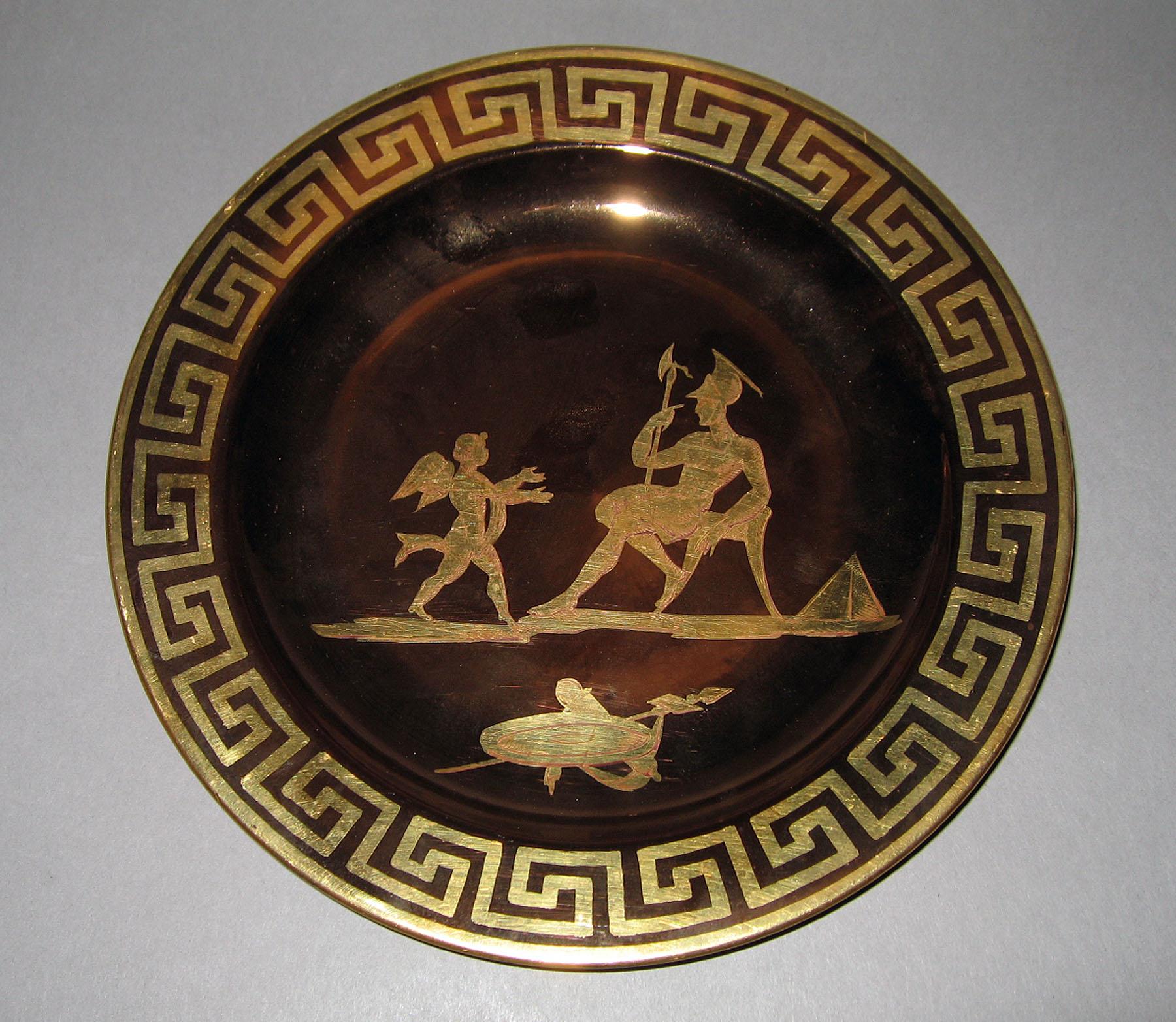 1958.2181 Lusterware plate