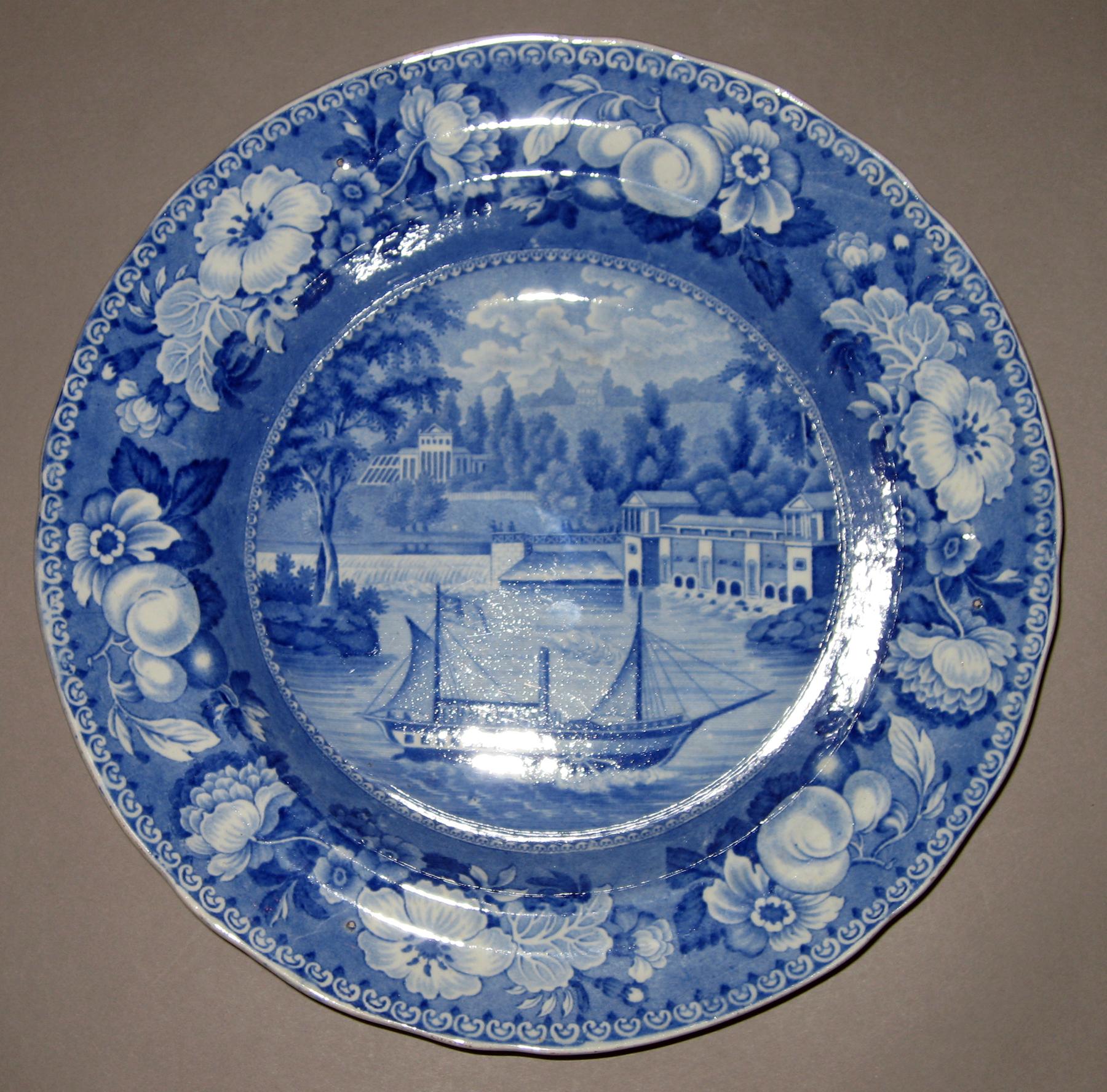 1958.2209.003 Soup plate