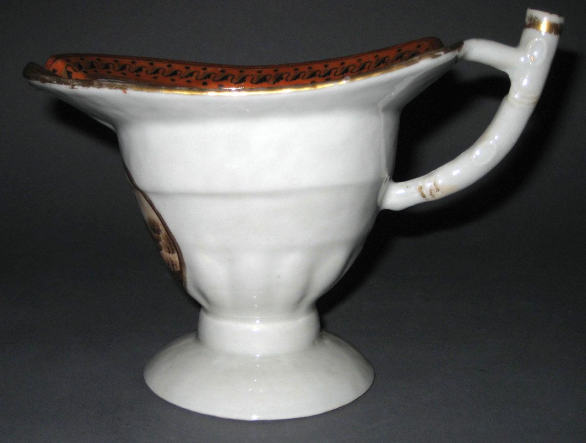 2006.0014.003 Porcelain Cream or milk jug