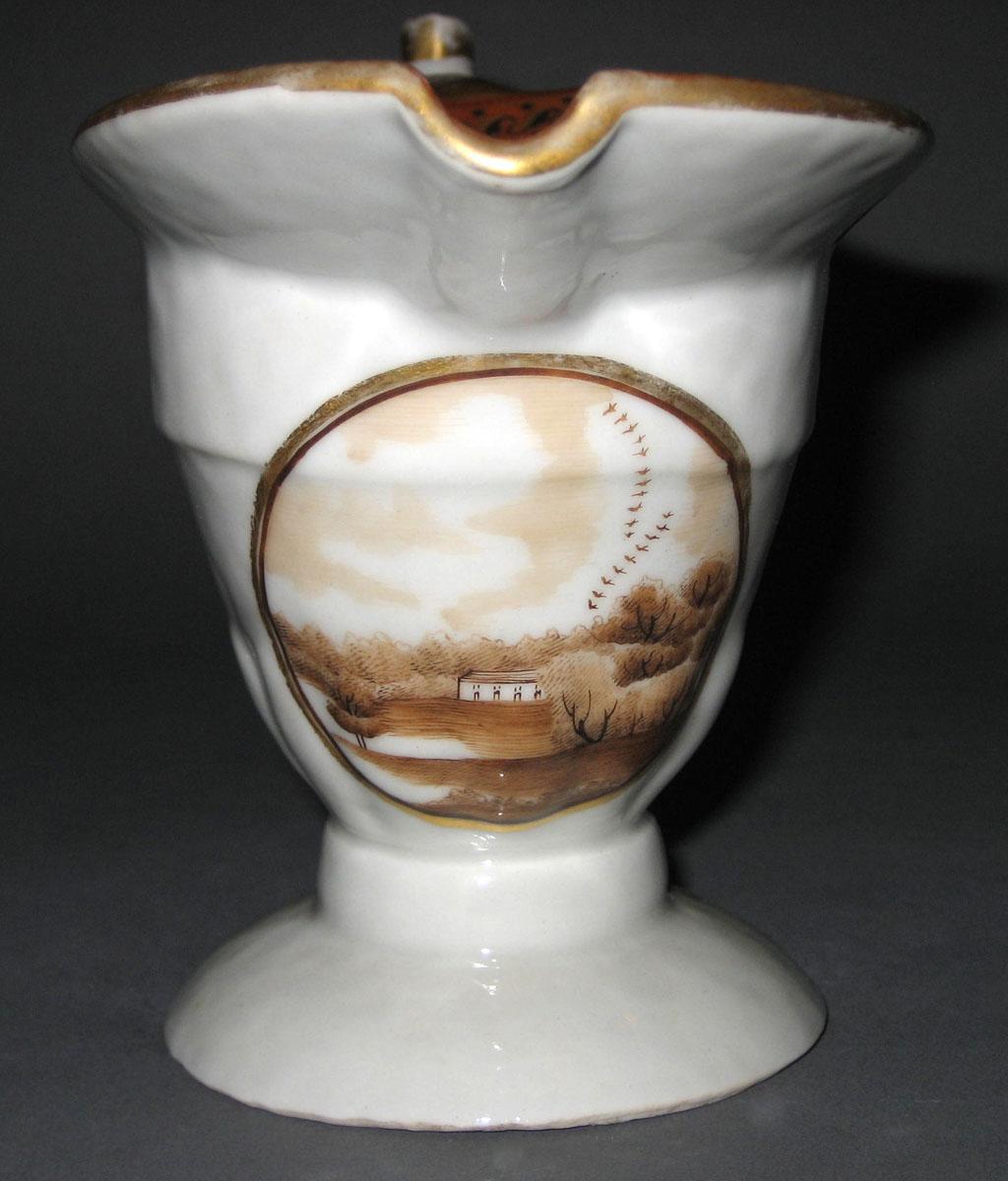 2006.0014.003 Porcelain Cream or milk jug front