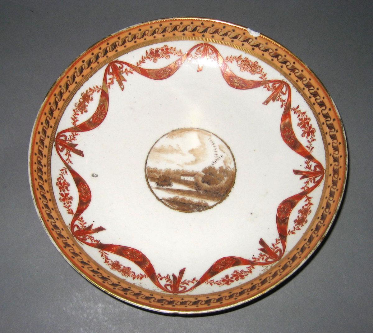 2006.0014.005 Dish