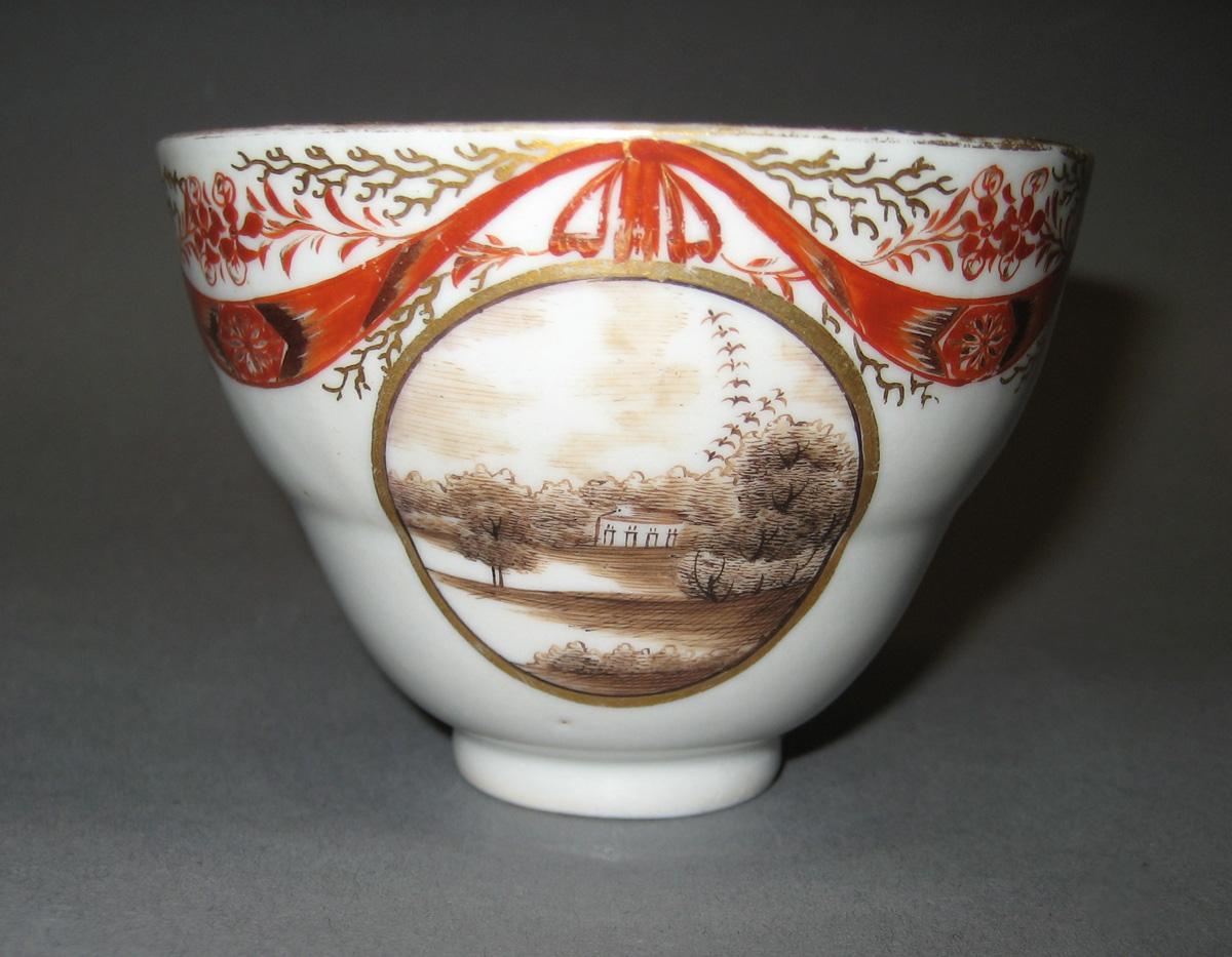 2006.0014.008 Coffee Cup side 1