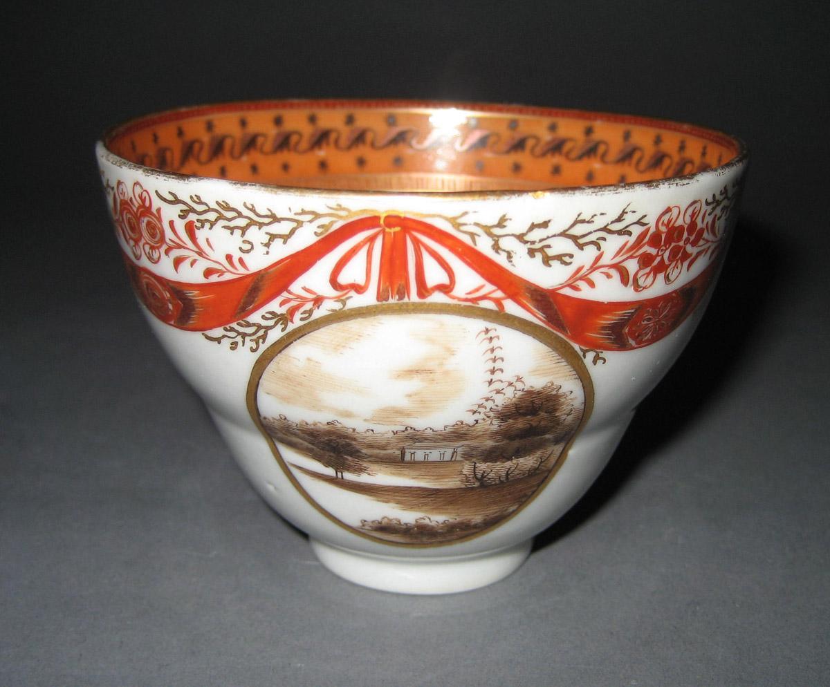 2006.0014.014 Porcelain Coffee Cup front
