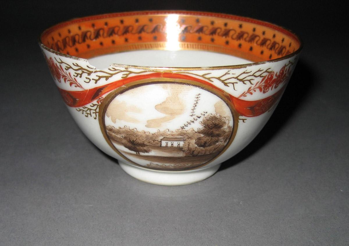 2006.0014.027 Porcelain Teabowl view 1