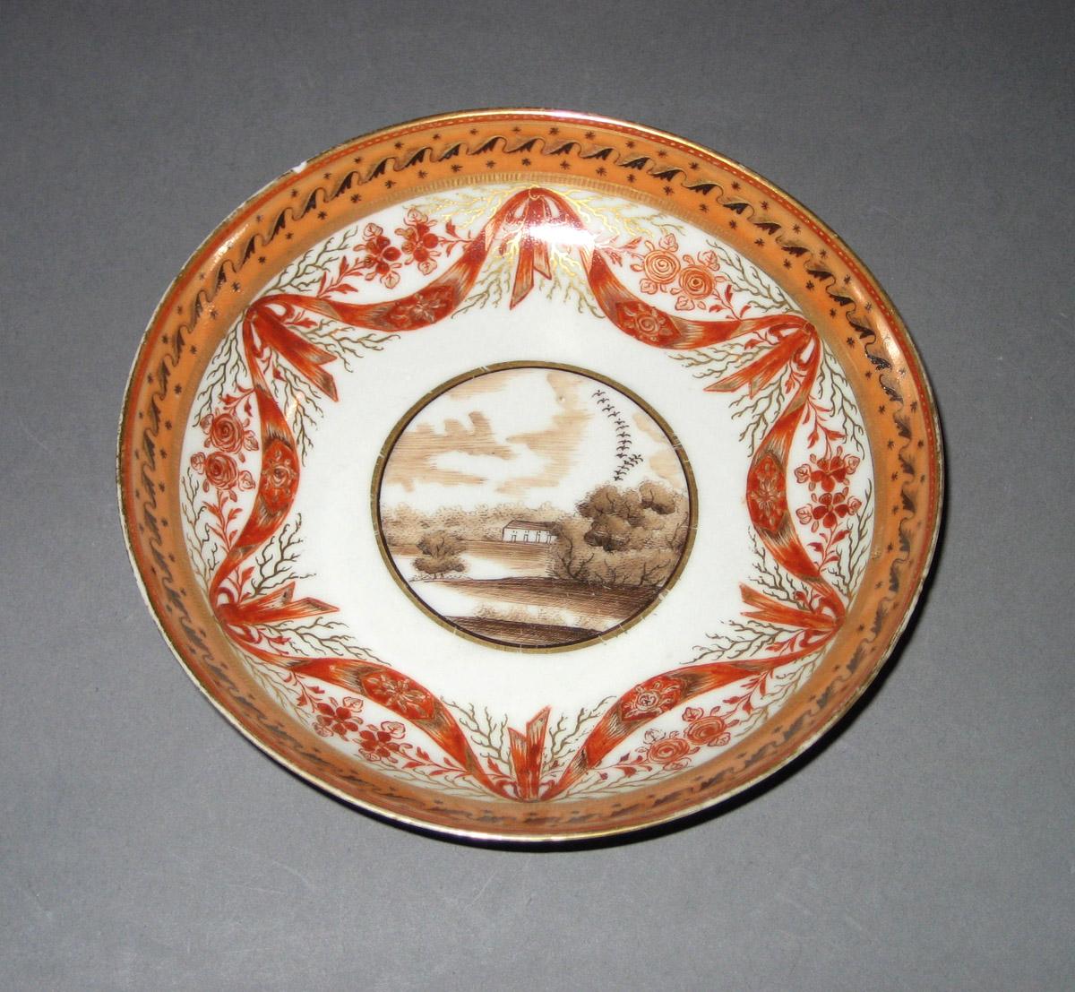 2006.0014.043 Saucer