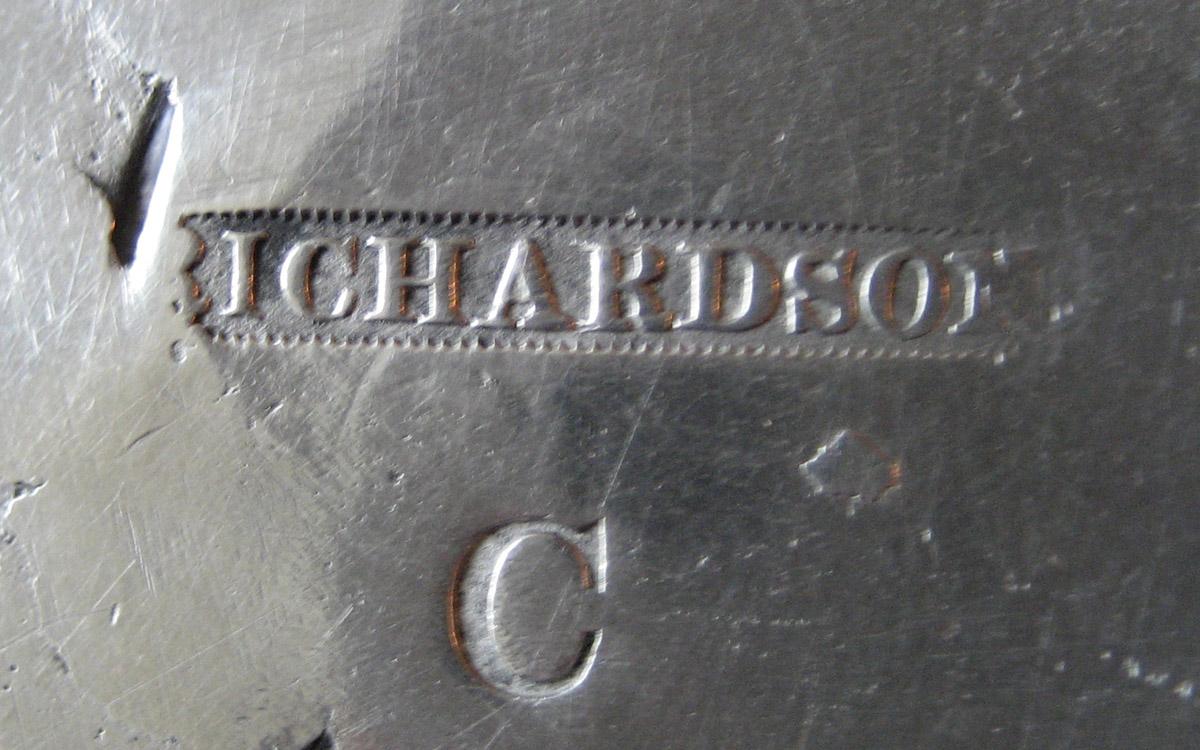 1953.0037.006 Inkwell (mark)